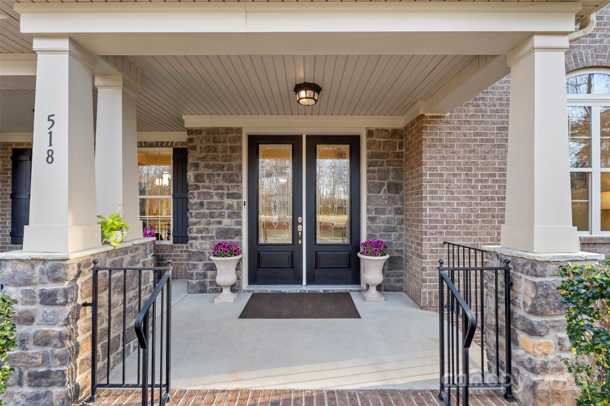 The Coves On River Oaks - Residential