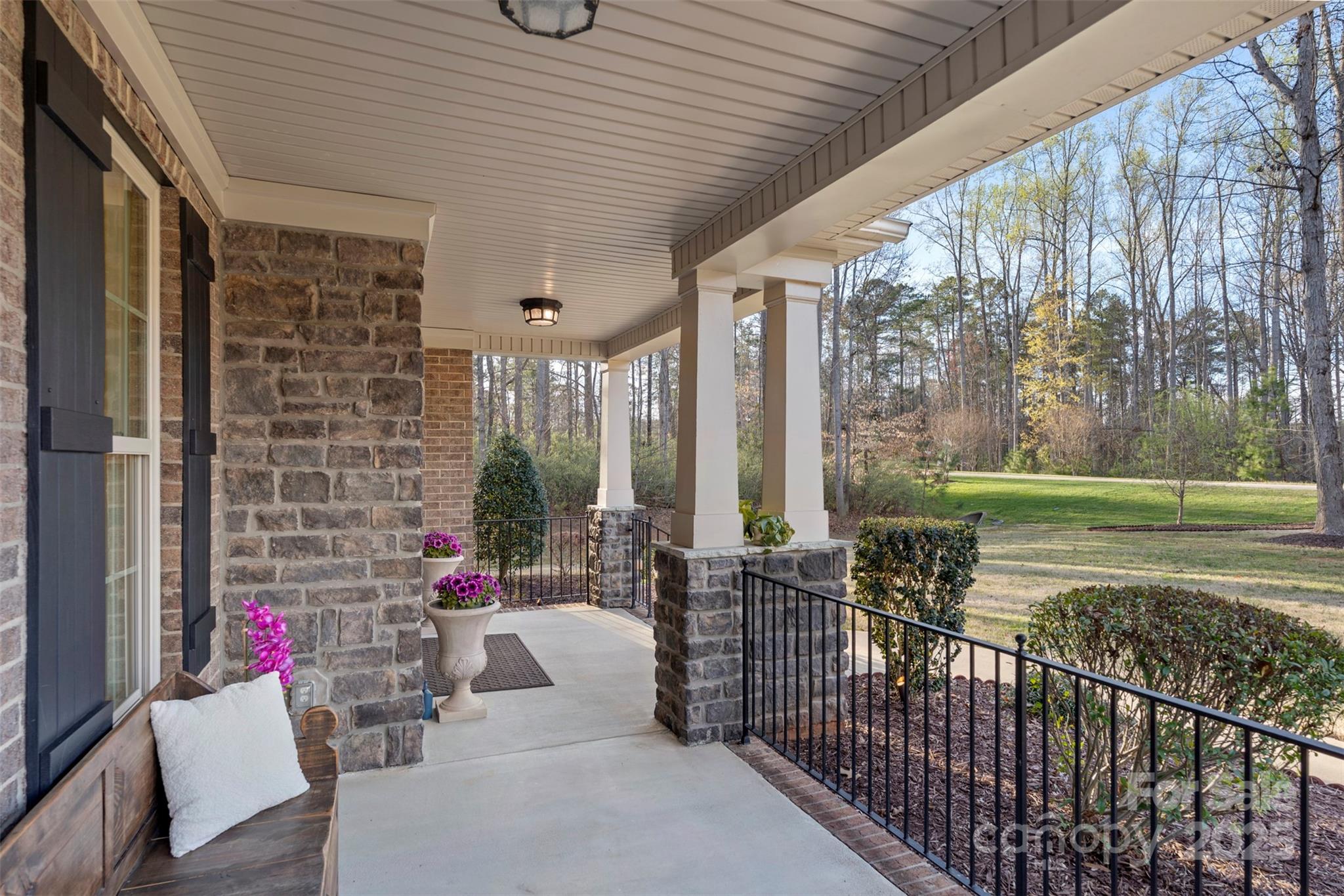 The Coves On River Oaks - Residential
