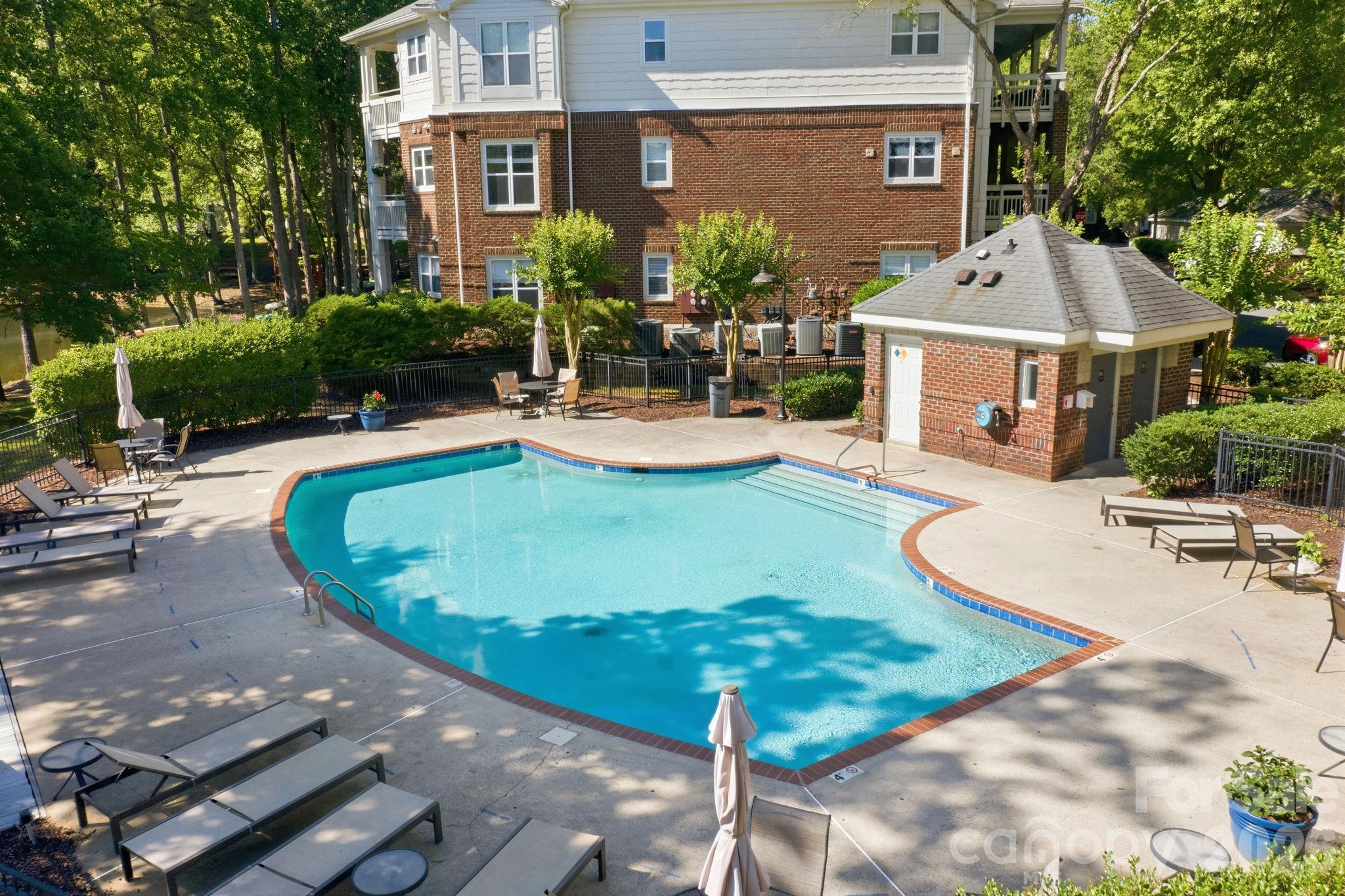 Spinnaker Reach - Residential