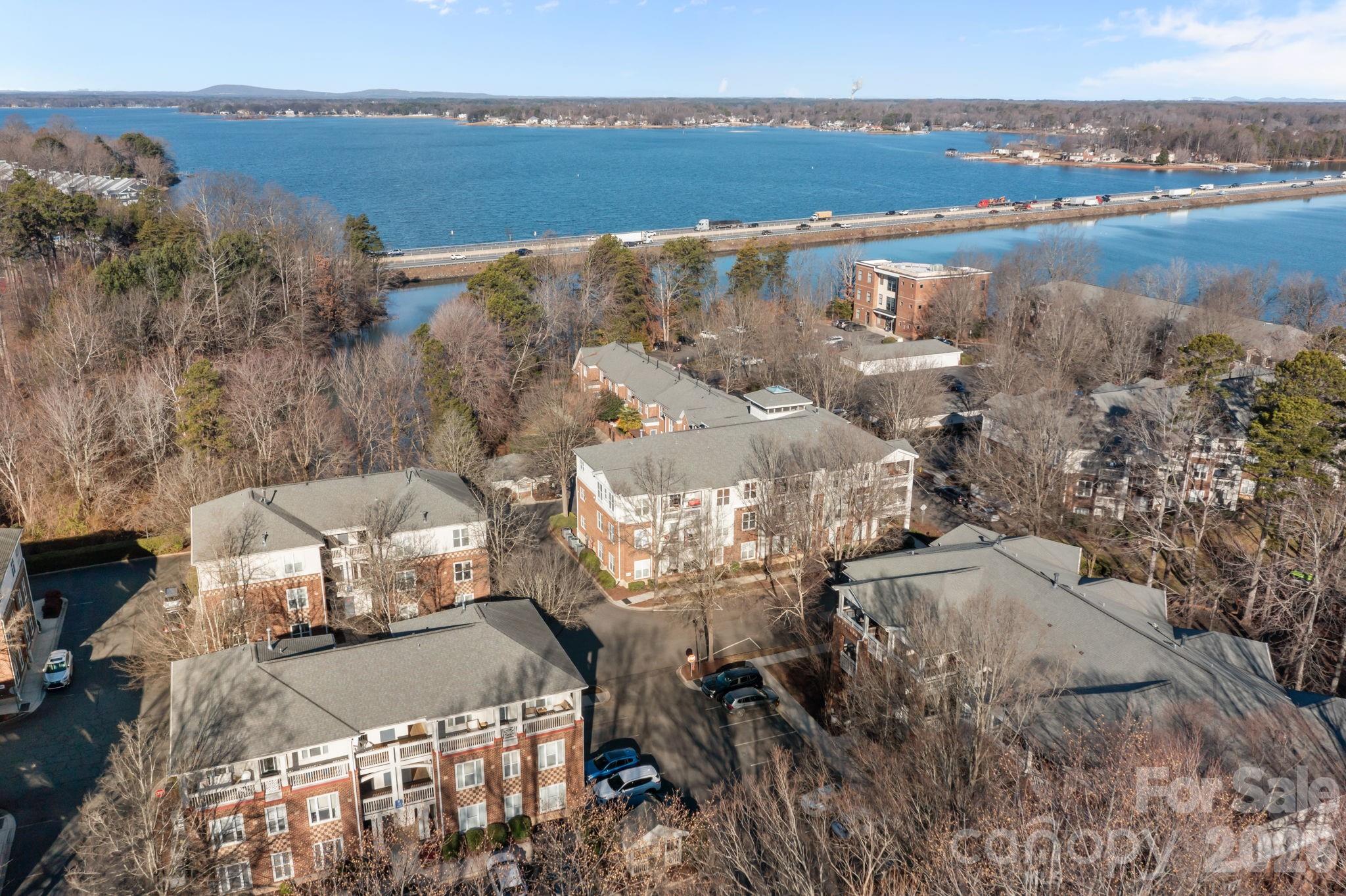 Spinnaker Reach - Residential