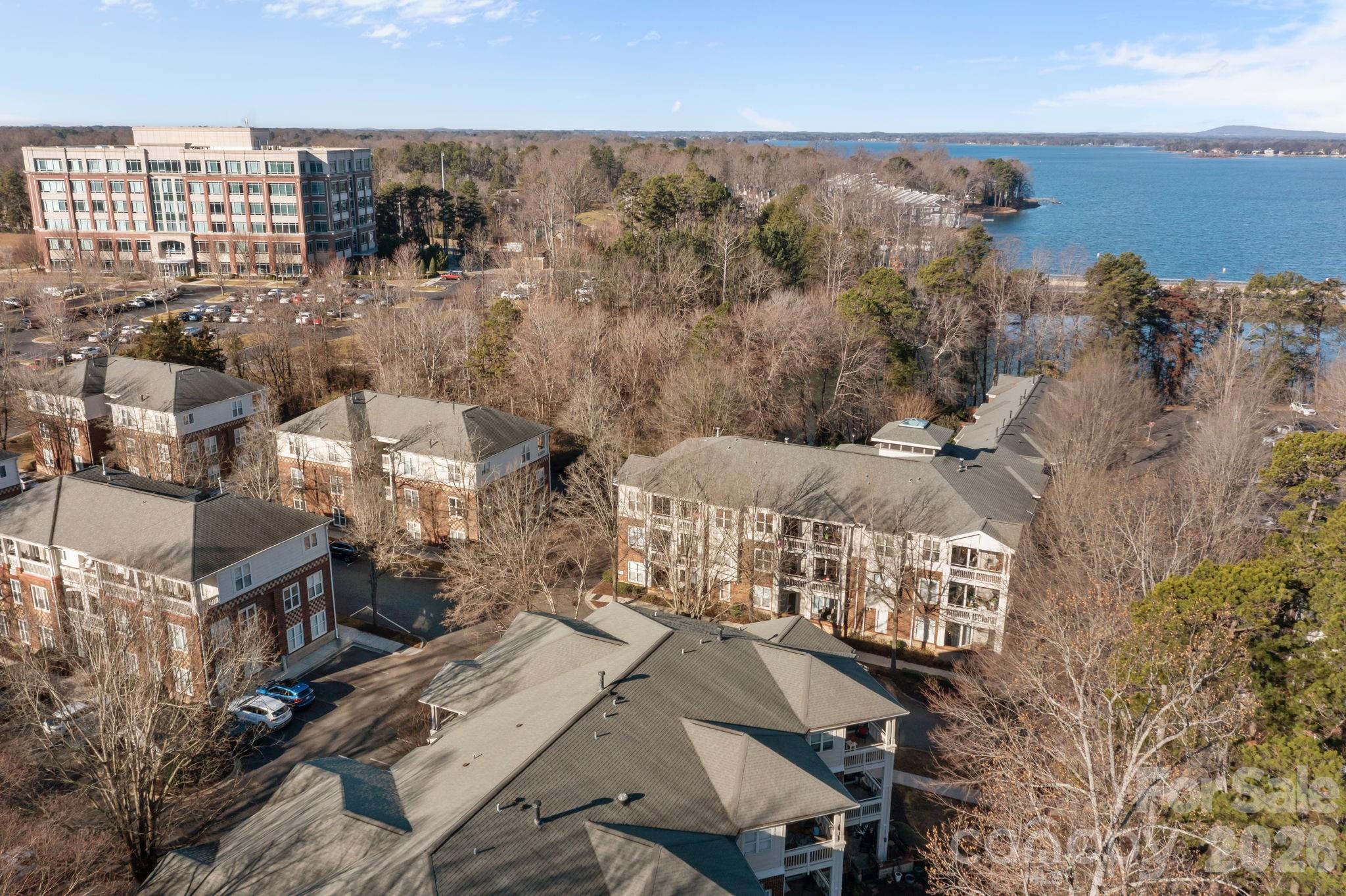 Spinnaker Reach - Residential