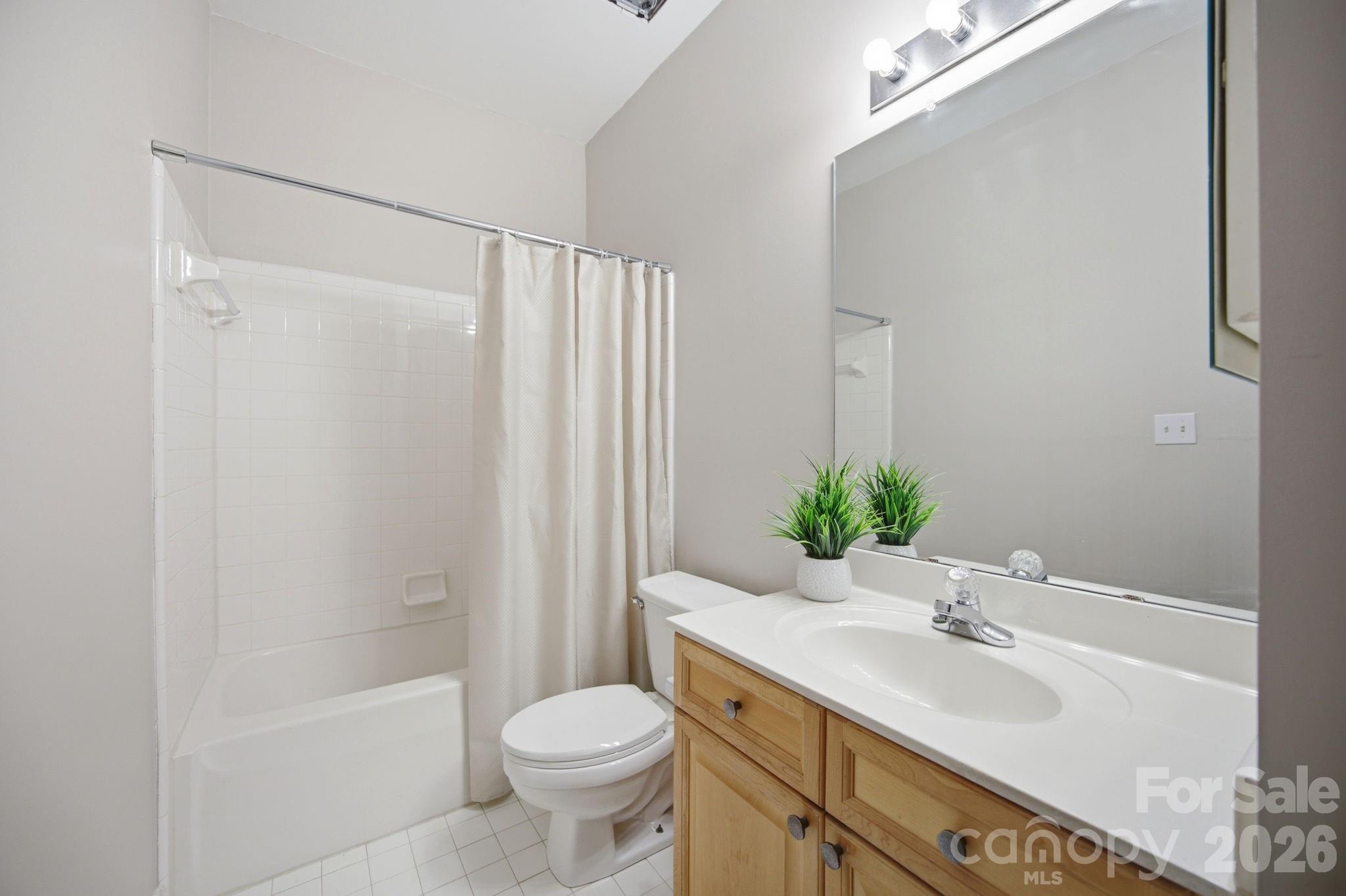 Spinnaker Reach - Residential