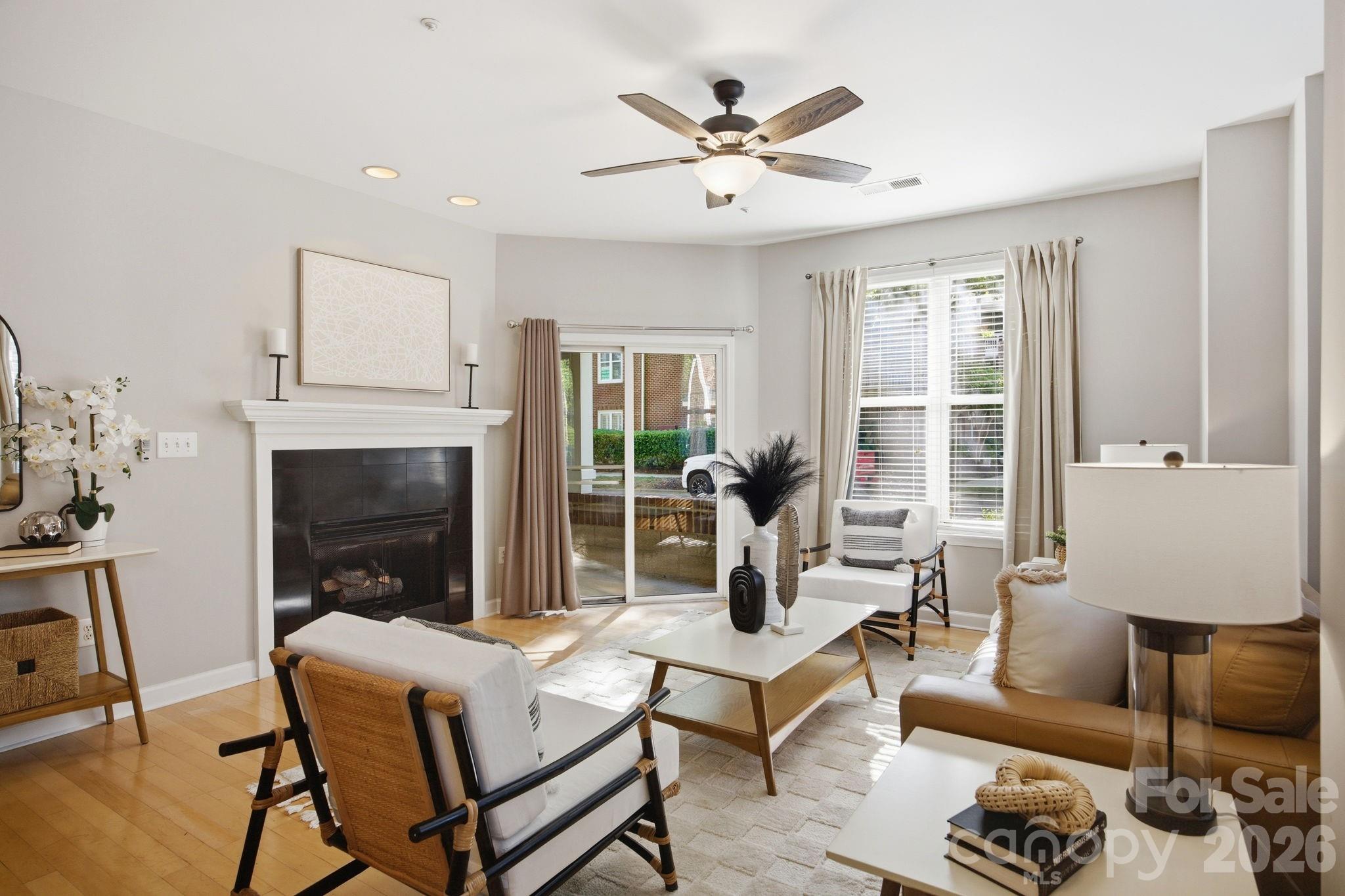Spinnaker Reach - Residential