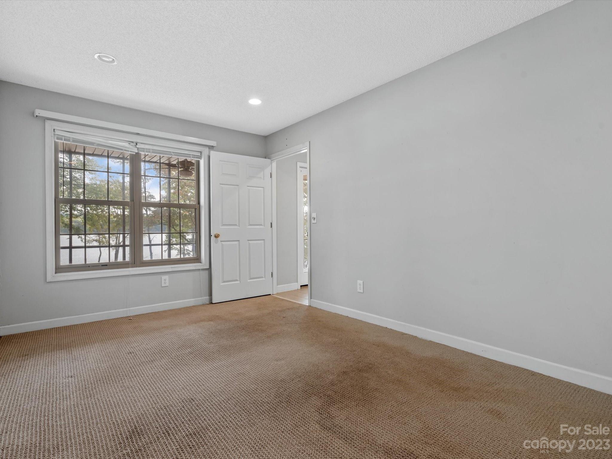 Woodside - Residential