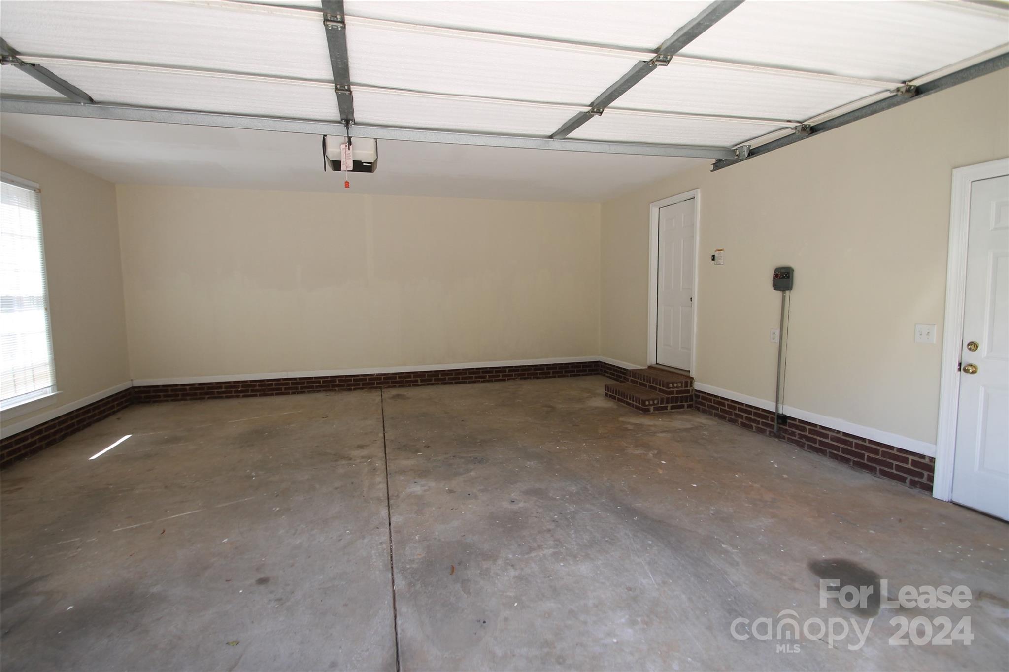 The Summit - Residential Lease
