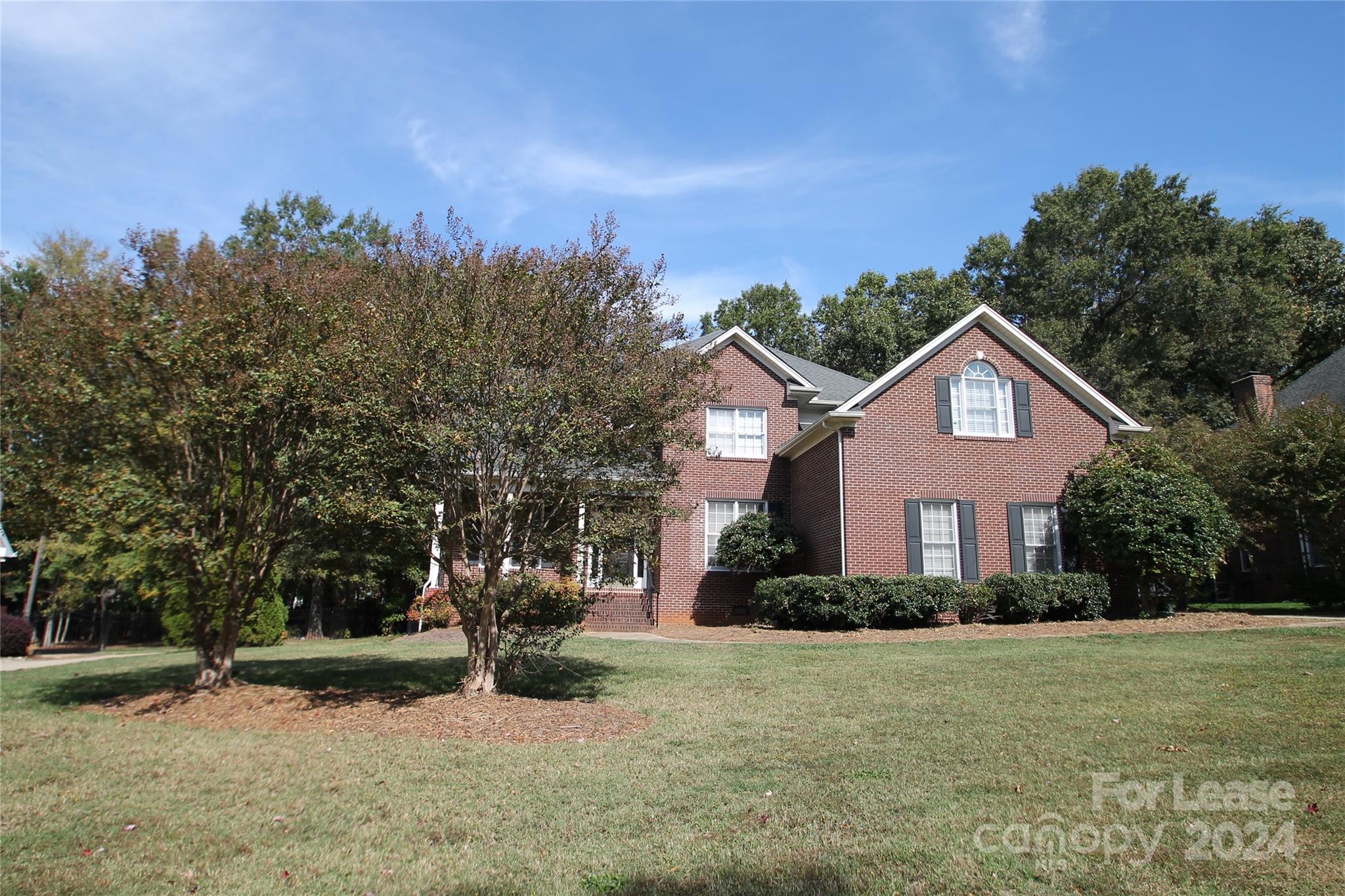 Very Nice All Brick 2 Story Home Located in The Summit Subdivision in Rock Hill, SC, 4 Bedrooms (3 Bedrooms and Bonus Up and 1 Bedroom/Office Downstairs), 3 Full Bathrooms, Living Room with Gas Fireplace, Nice Kitchen with Granite Counter tops, Range. Dining Room, Rec Room over Garage. Nice Size Yard. 2 Car Garage. Single Family Only.
No Smoking/No Vaping. No Pets. Maximum Occupants 6.
Available 10/26/2024 for viewing by key sign out from our office Monday-Friday from 9am-4pm, except Holidays. Keys to be returned by 5pm same day. Requires $20 refundable deposit.