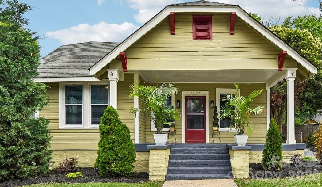 Welcome to a rare opportunity to own a historic bungalow in the heart of Charlotte's vibrant South End. Located in the Wilmore neighborhood, this 3-bedroom home combines timeless character with exceptional walkability. Minutes from some of CLT's best dining, shopping, nightlife & entertainment.
Inside, you'll find original hardwood floors, abundant natural light and versatile living & dining space. Well-suited for owner-occupants, investors, or buyers seeking exceptional growth potential. Situated on a 0.14-acre lot, the property features valuable Non-HDE TOD zoning, offering future flexibility in one of Charlotte's fastest-growing corridors. Additional highlights include ample driveway parking & a detached shed with electricity, perfect for storage, hobbies, or workspace. A one-of-a-kind find with historic charm, zoning flexibility, and tremendous long-term upside.