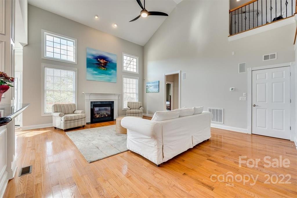 Lake Forest - Residential