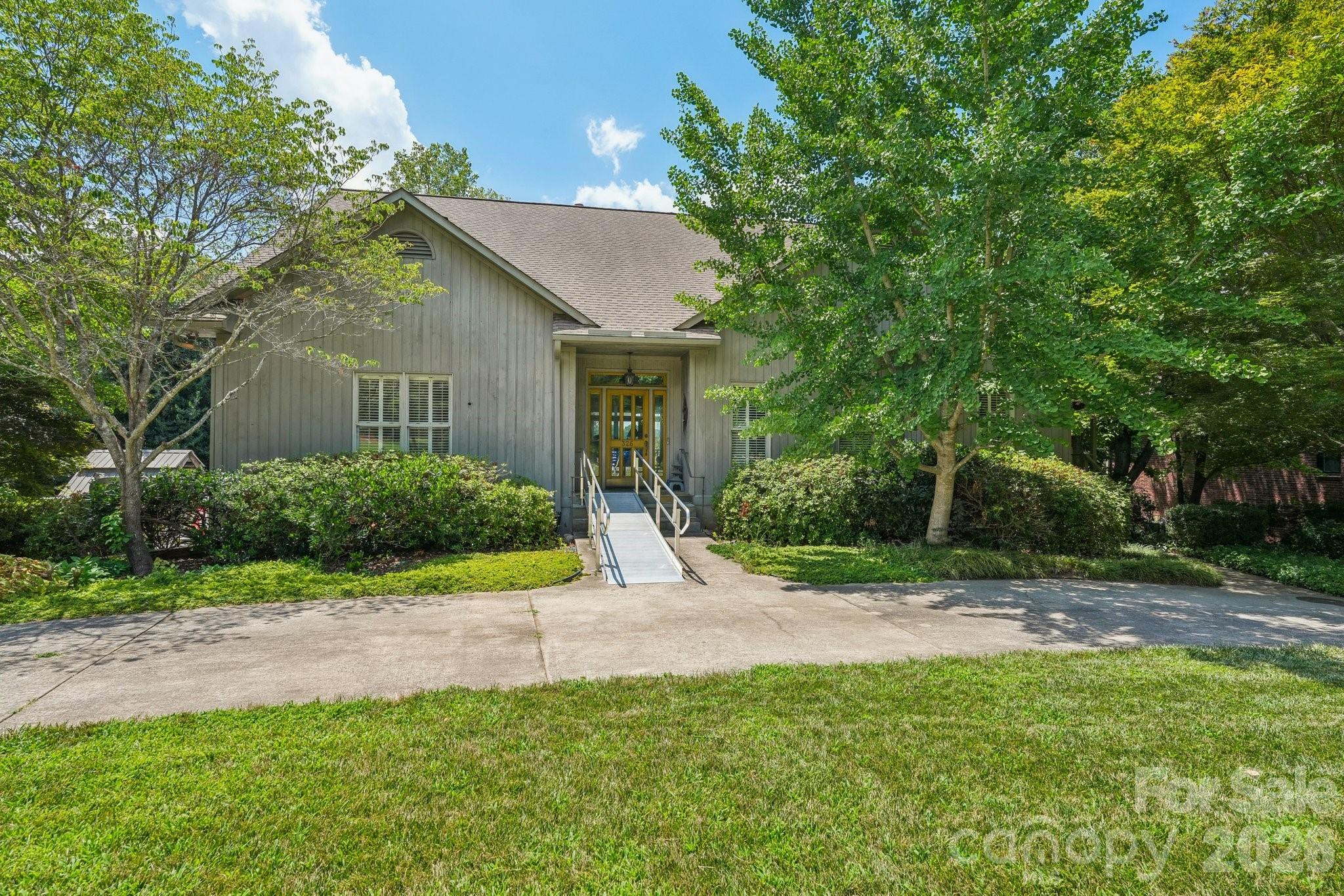 Lake Norman Bonanza - Residential