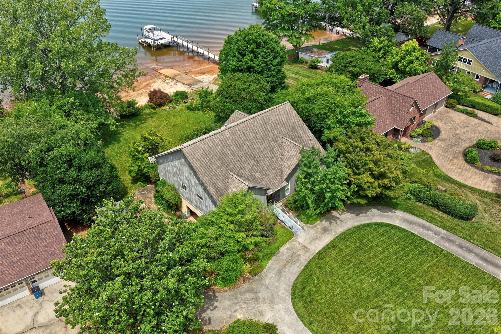 Lake Norman Bonanza - Residential