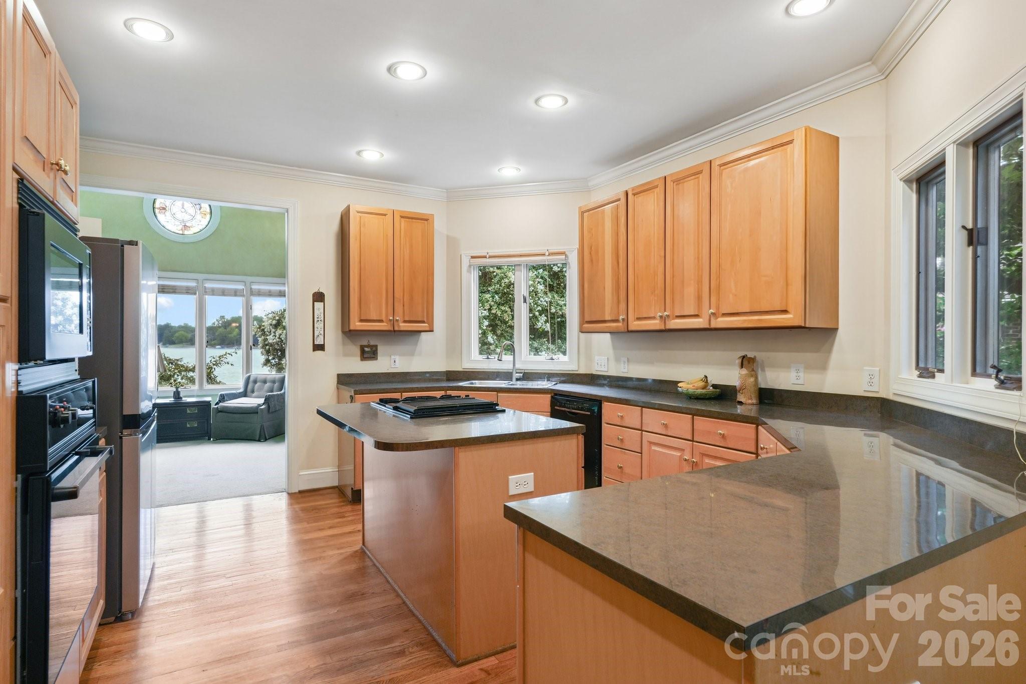 Lake Norman Bonanza - Residential