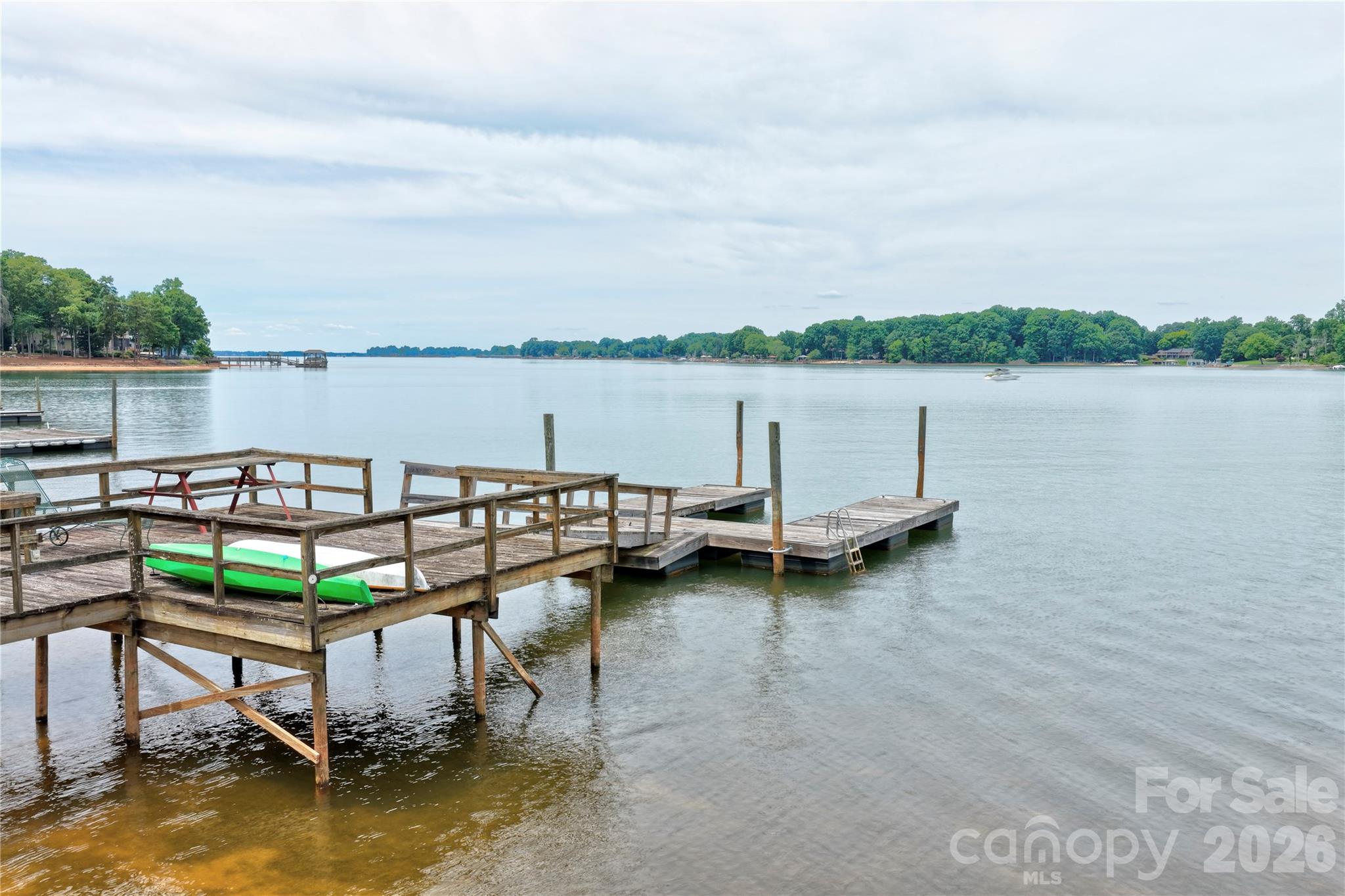 Lake Norman Bonanza - Residential