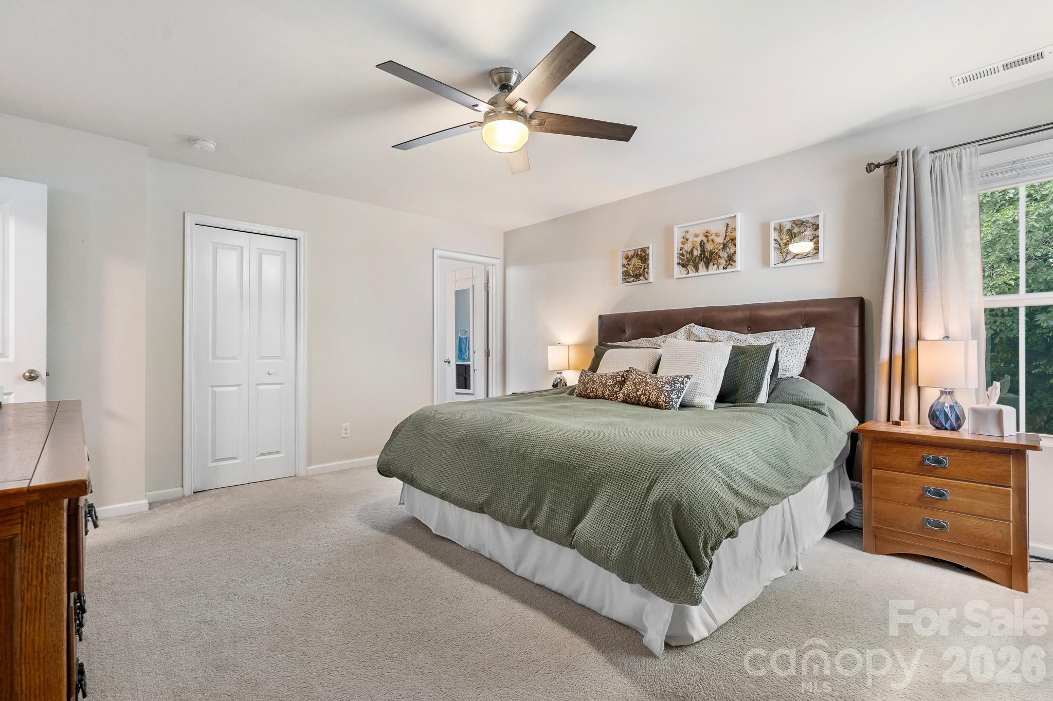 Independence Woods - Residential
