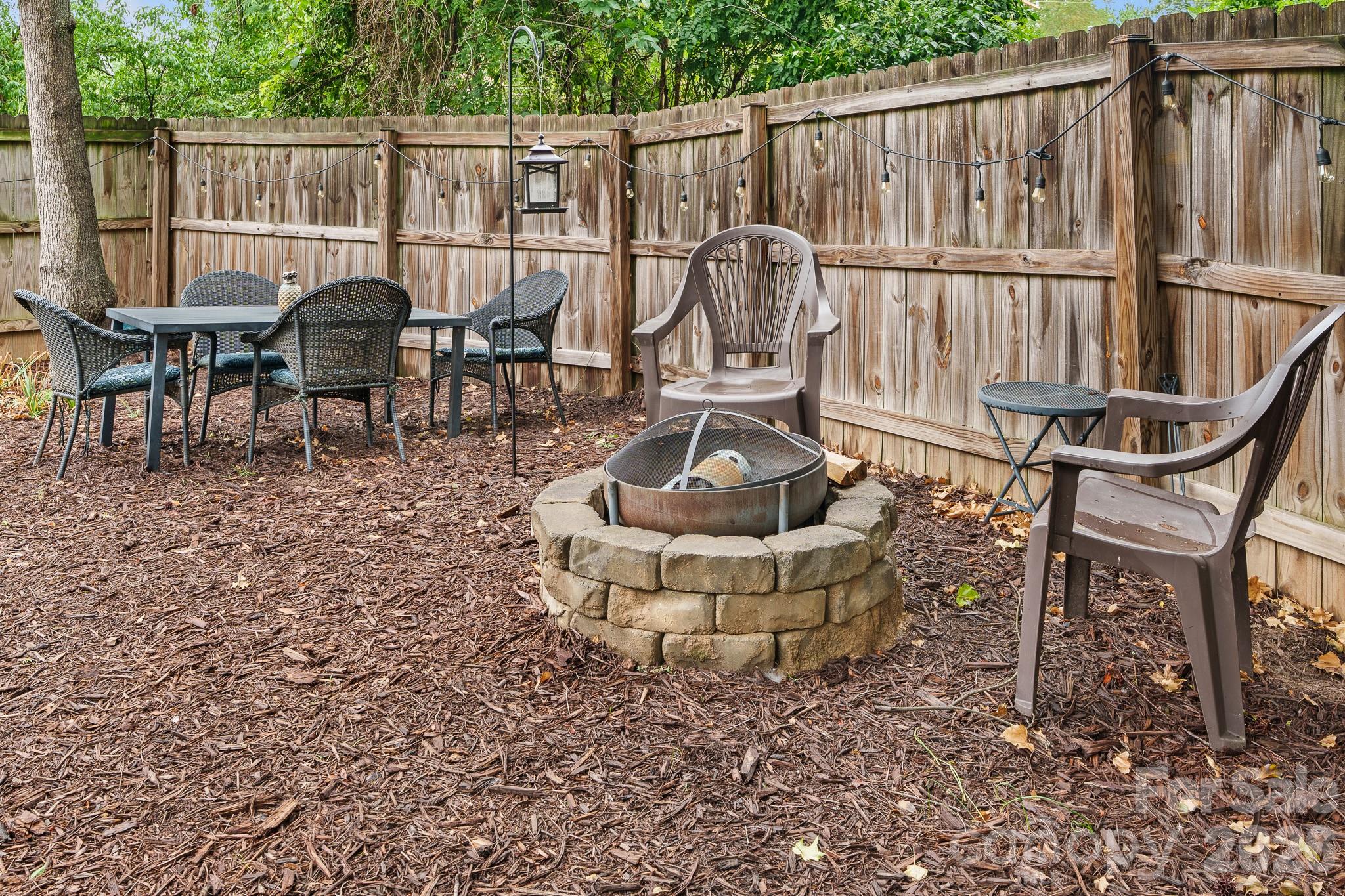 Independence Woods - Residential