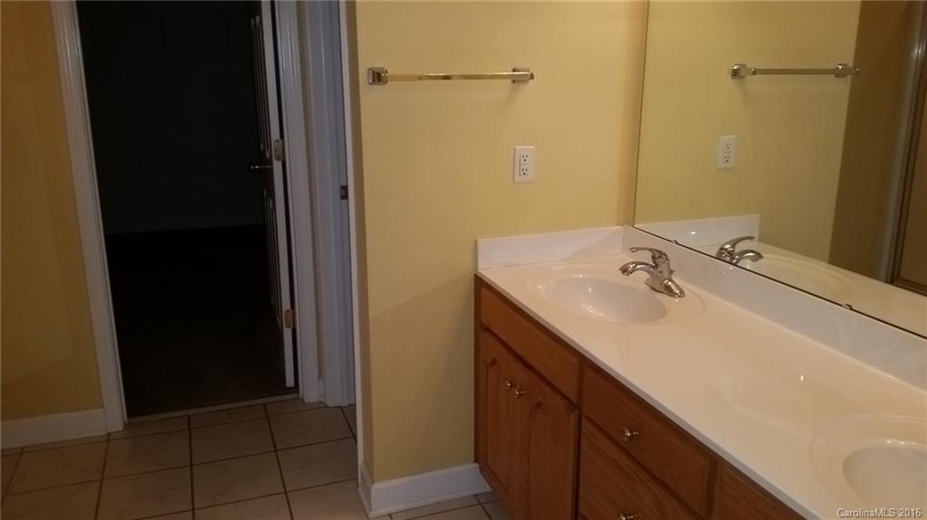 Blackberry Creek I - Residential Lease