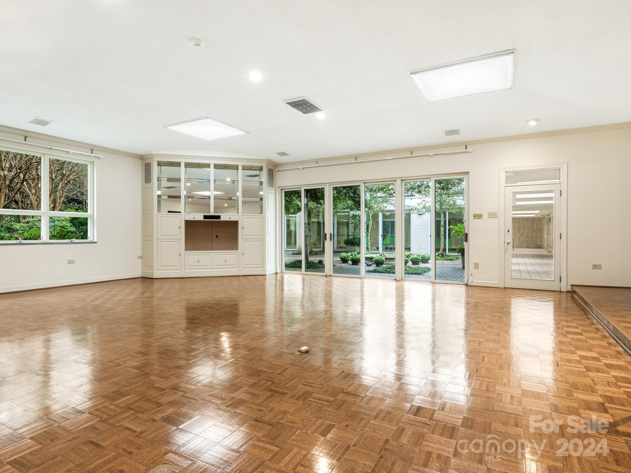 Foxcroft - Residential