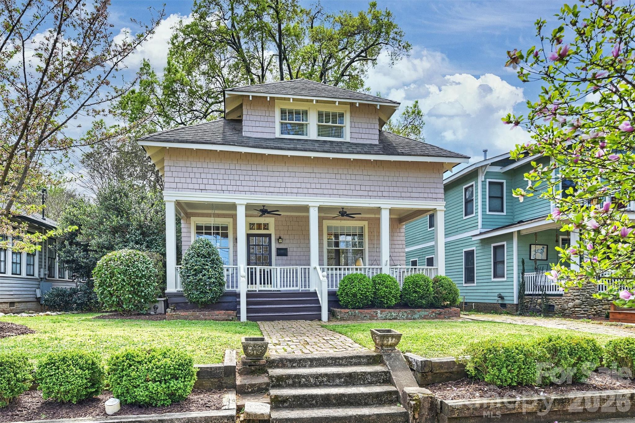 Elizabeth - Residential