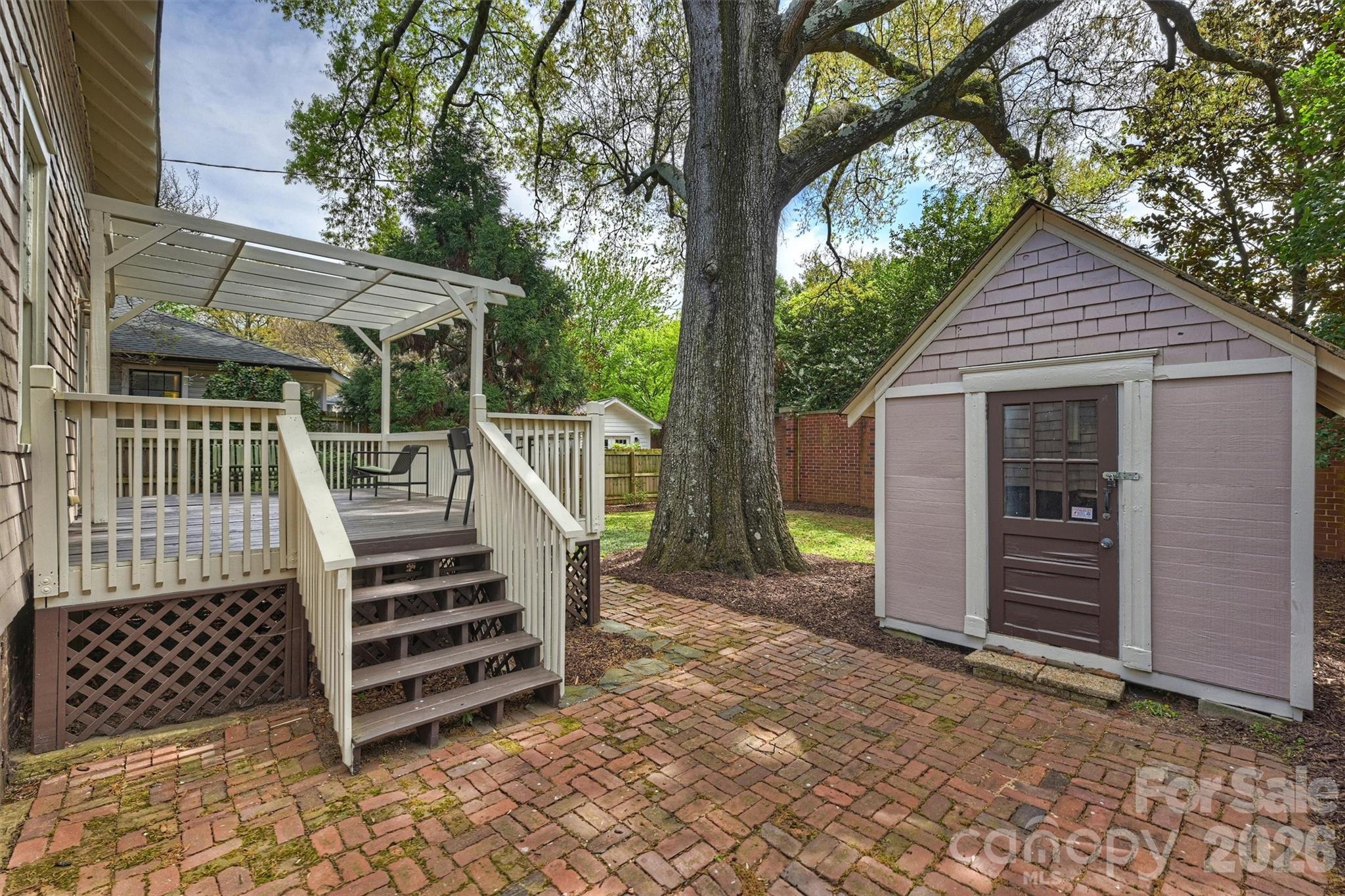 Elizabeth - Residential