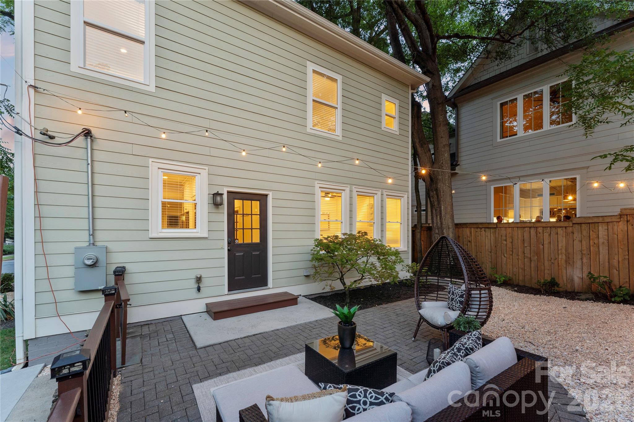 Elizabeth - Residential