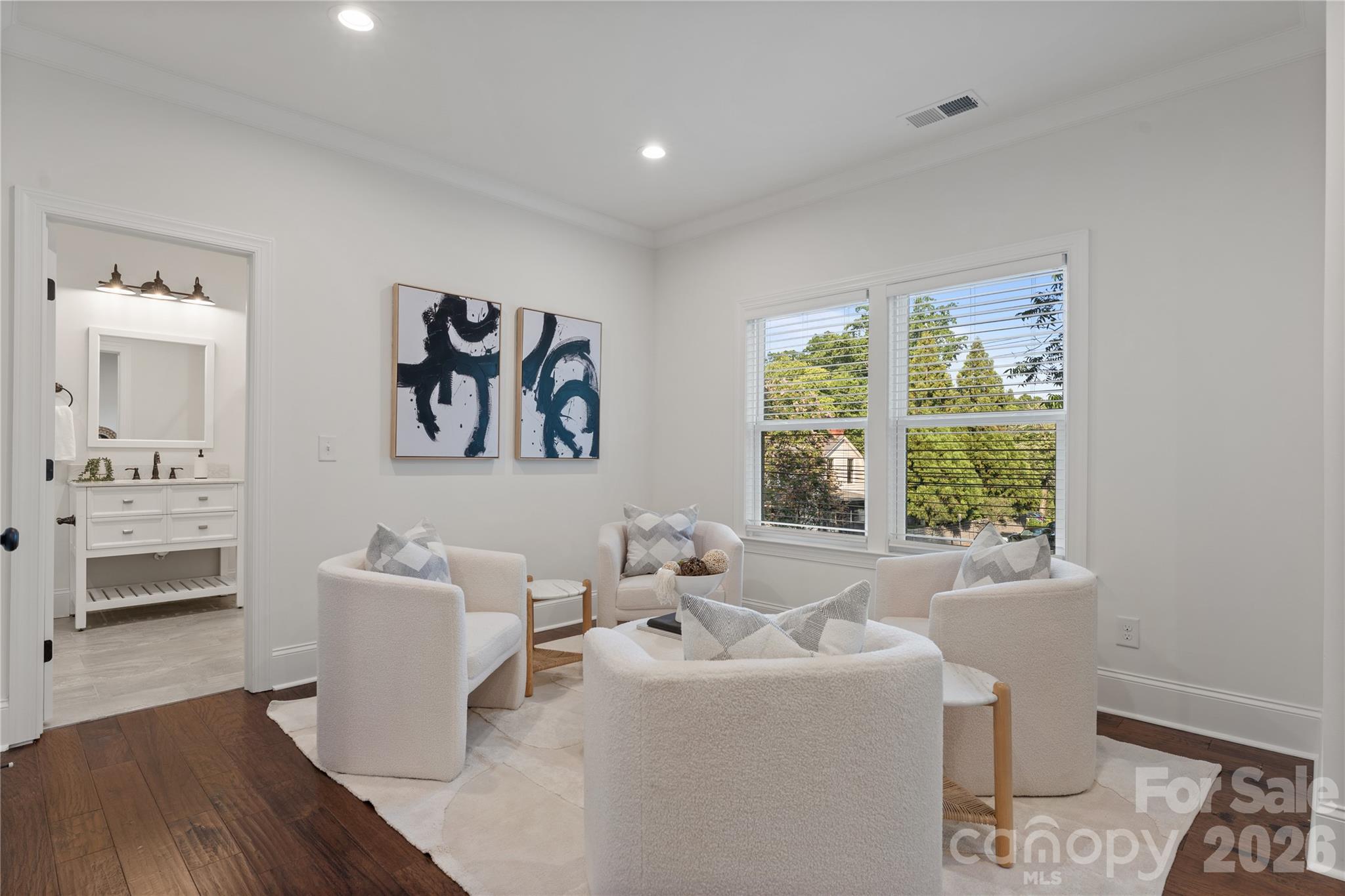Elizabeth - Residential