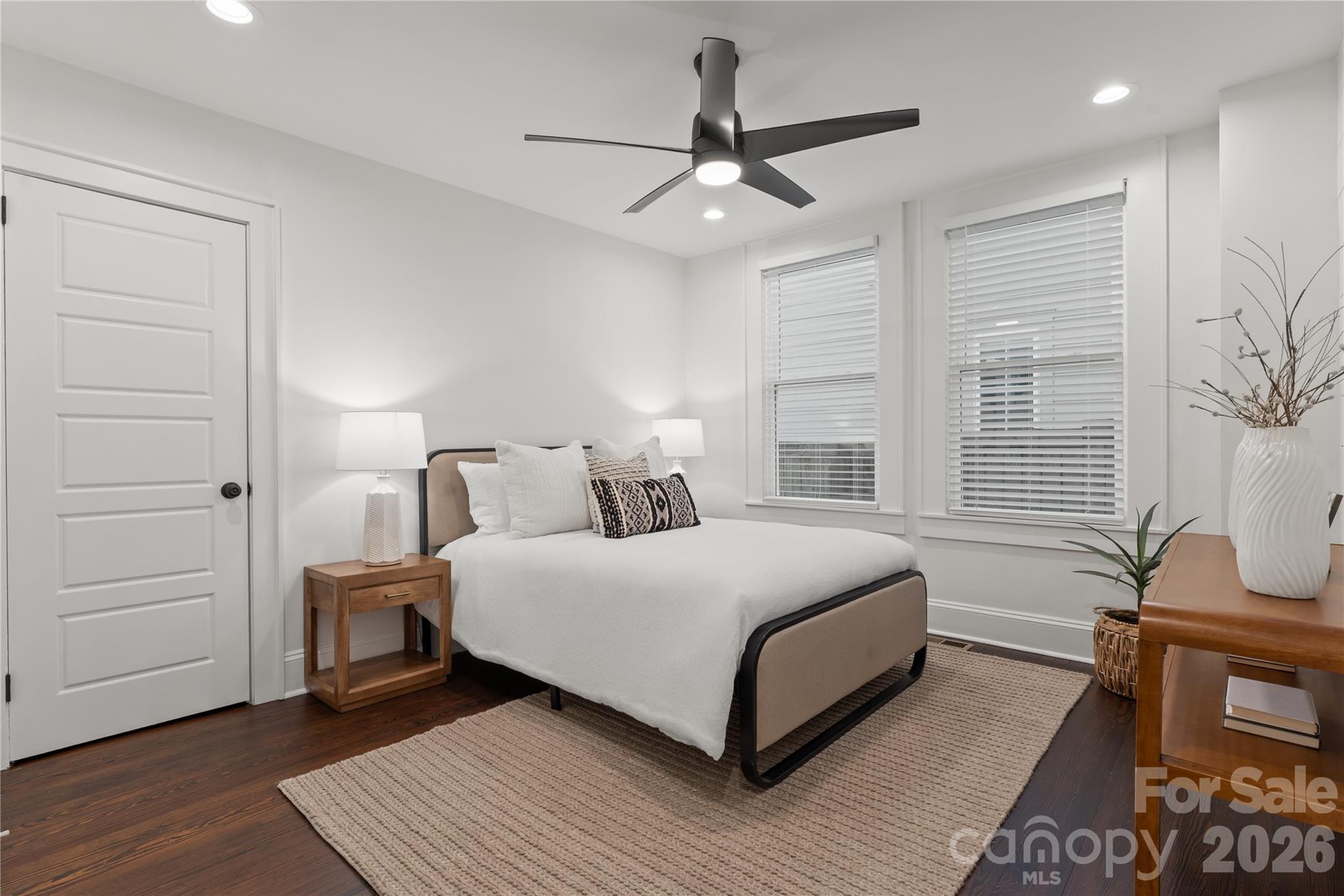 Elizabeth - Residential