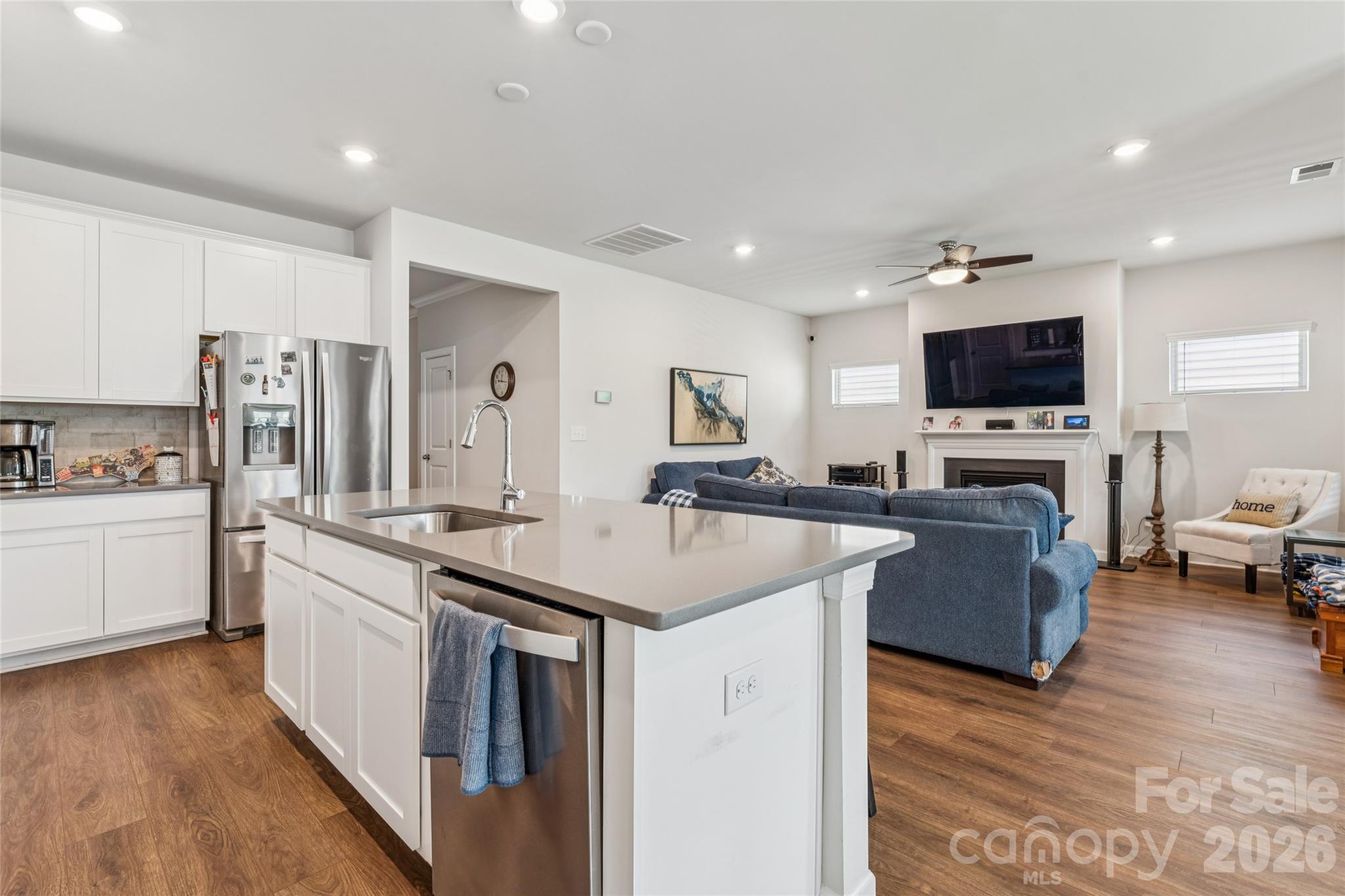 Larkhaven Hills - Residential