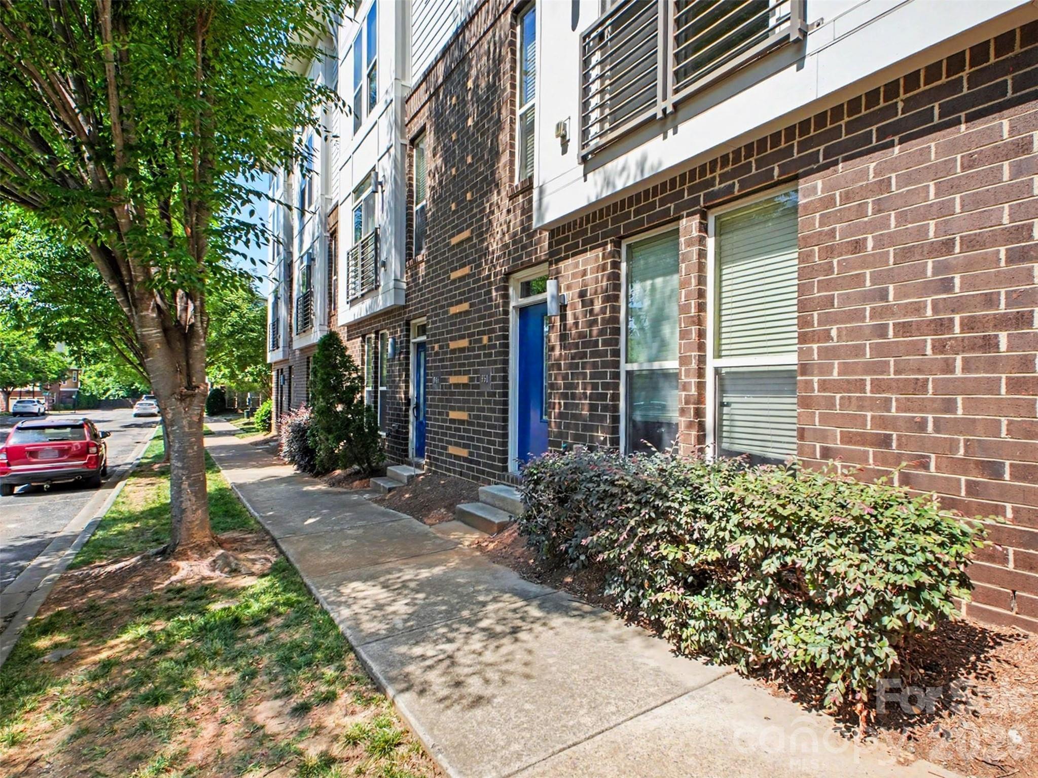 Steel Gardens - Residential