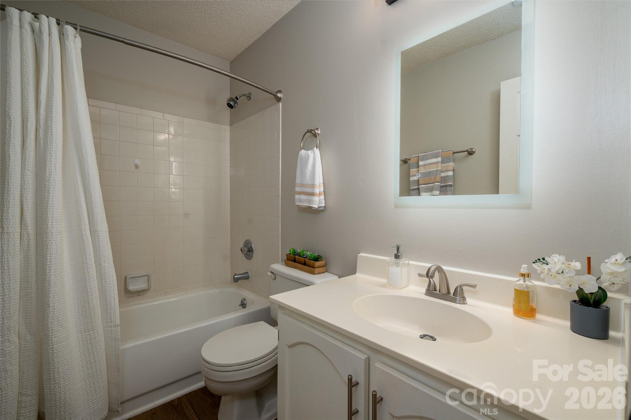 Bennington Woods - Residential