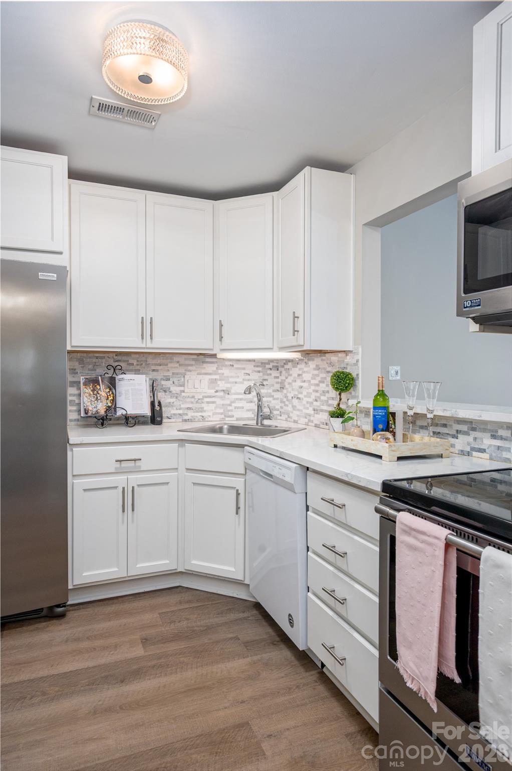 Bennington Woods - Residential