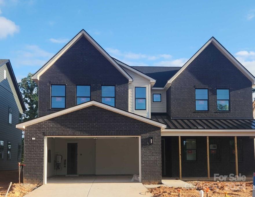 Come home to Windell Woods, a brand new development in desirable Tega Cay, South Carolina, featuring an intimate community of gorgeous newly built single-family homes to fit your lifestyle. Ideally located less than a mile from the shores of beautiful Lake Wylie, the quaint community of Windell Woods is your peaceful retreat for outdoor recreation and gracious family living. Stunning Tega Cay is situated on a 1,600 acre peninsula with 16 miles of shoreline and multiple waterfront parks for boating, swimming, and relaxing. Miles of walking and biking trails, golf courses, and wooded greenbelts add ample opportunities to enjoy Tega Cay’s mild climate and natural beauty. The unbeatable location features nearby local schools, easy access to shopping, dining, entertainment, and healthcare, and a short drive to uptown Charlotte.