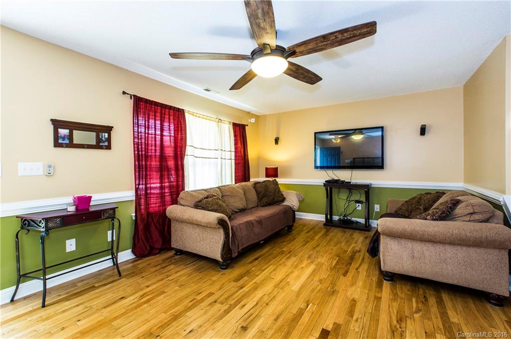 Windsor Trace - Residential