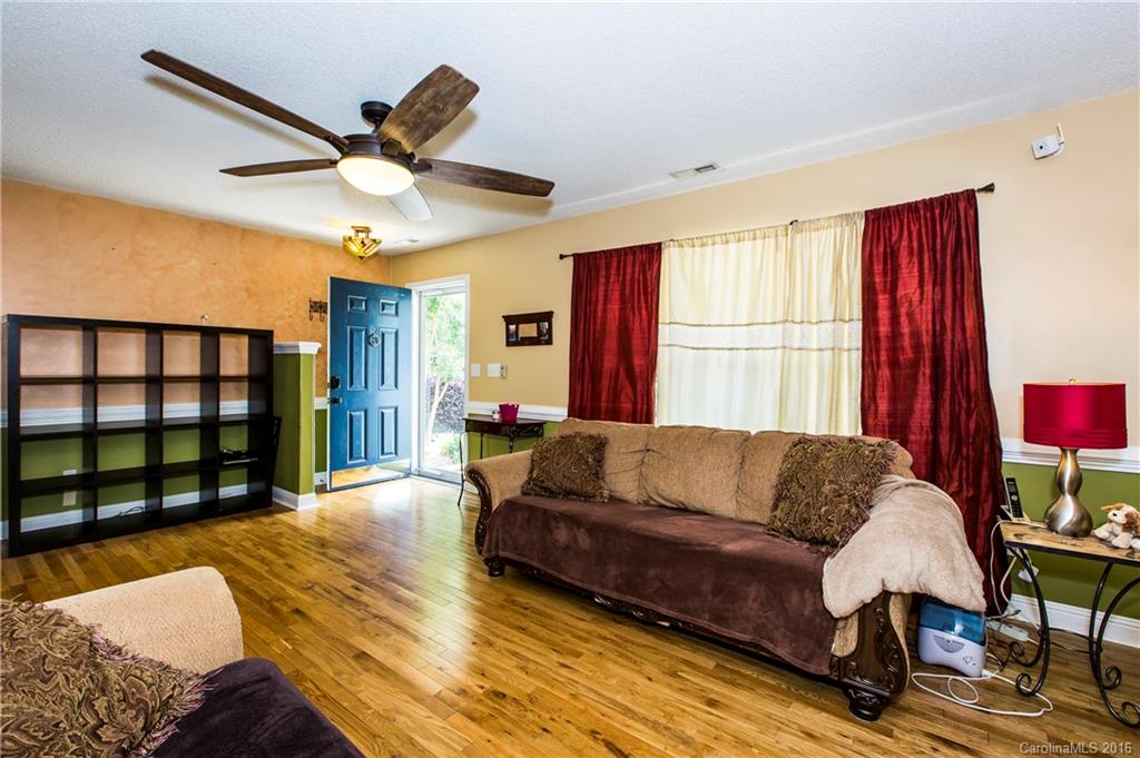 Windsor Trace - Residential