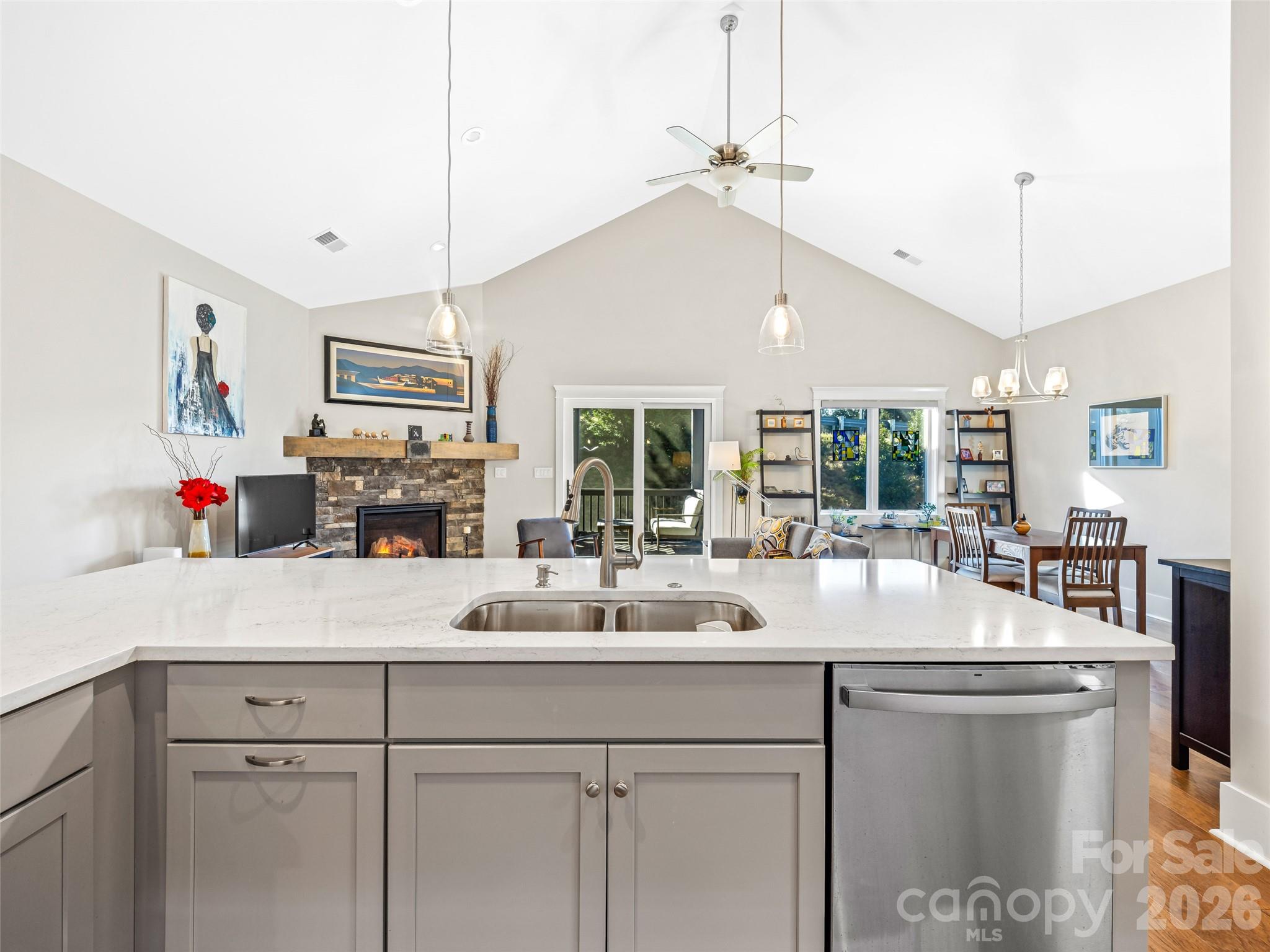 Cummings Cove - Residential
