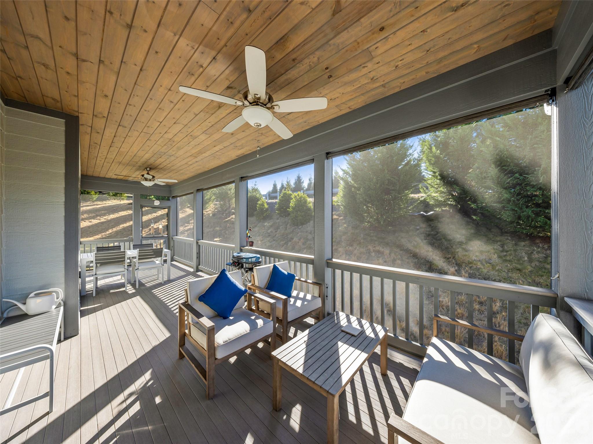 Cummings Cove - Residential