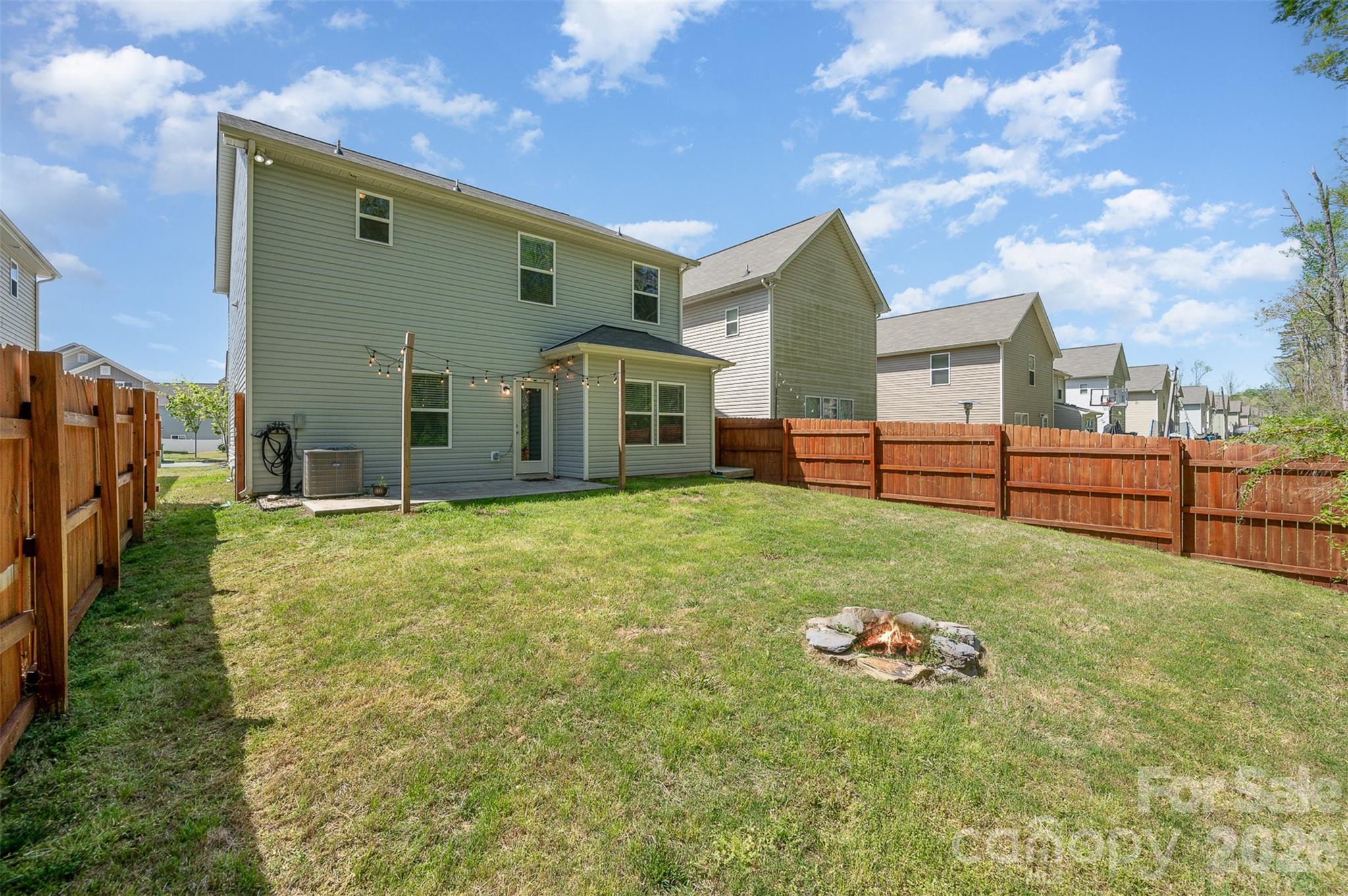 Fox Creek - Residential