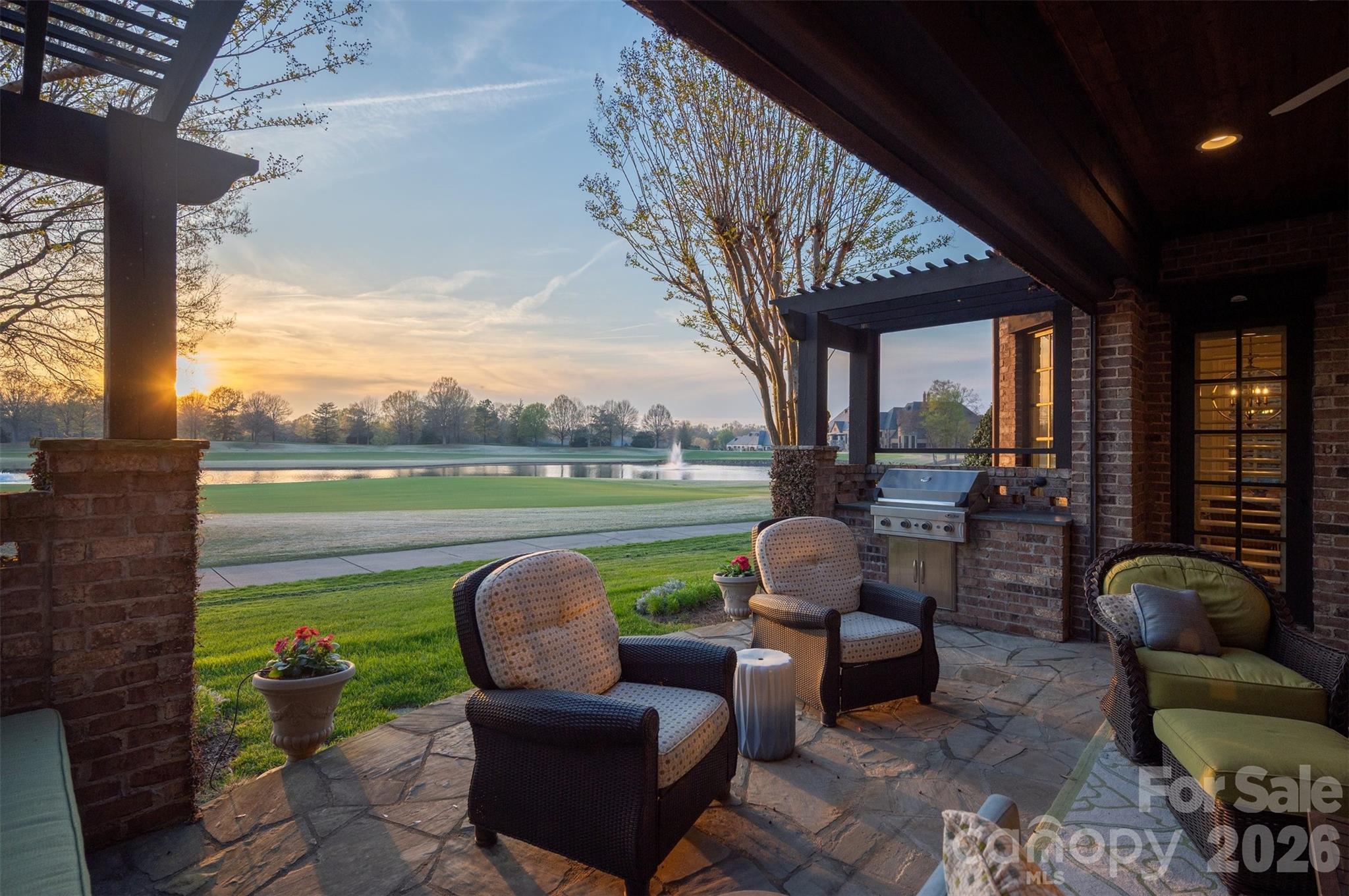 Longview - Residential