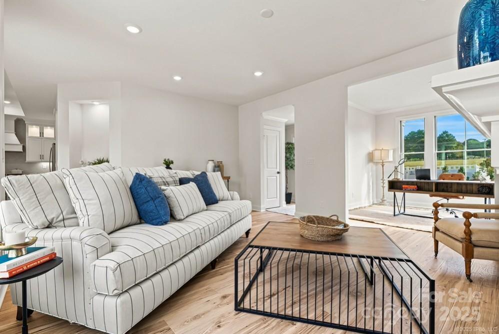 The Courtyards at Hodges Farm - Residential
