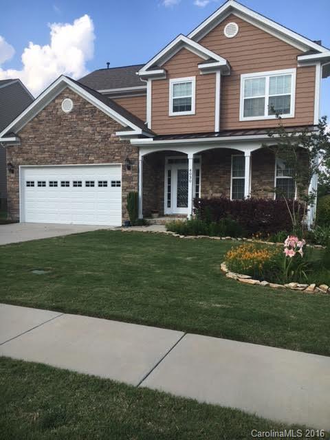 MOVE IN READY! Beautiful one owner home in a fabulous neighborhood. Built in 2010 home shows like brand new. Huge master with tray ceiling, updated bathroom in master 2015/2016, double bowl sinks, new shower with granite and porcelain, huge loft area with cathedral ceiling! Laundry room is enormous, All 3 bedrooms are large, very nice screened in back porch with deck + hard line gas for grilling, fenced in backyard, irrigation system on separate meter. Kitchen has upgraded cabinets.