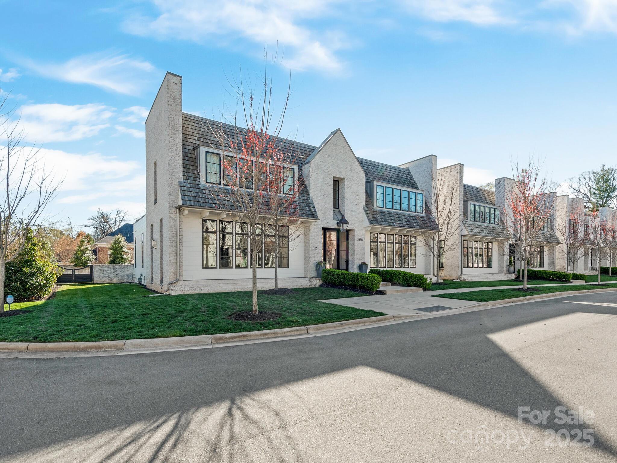 Kenwood Sharon Lane - Residential