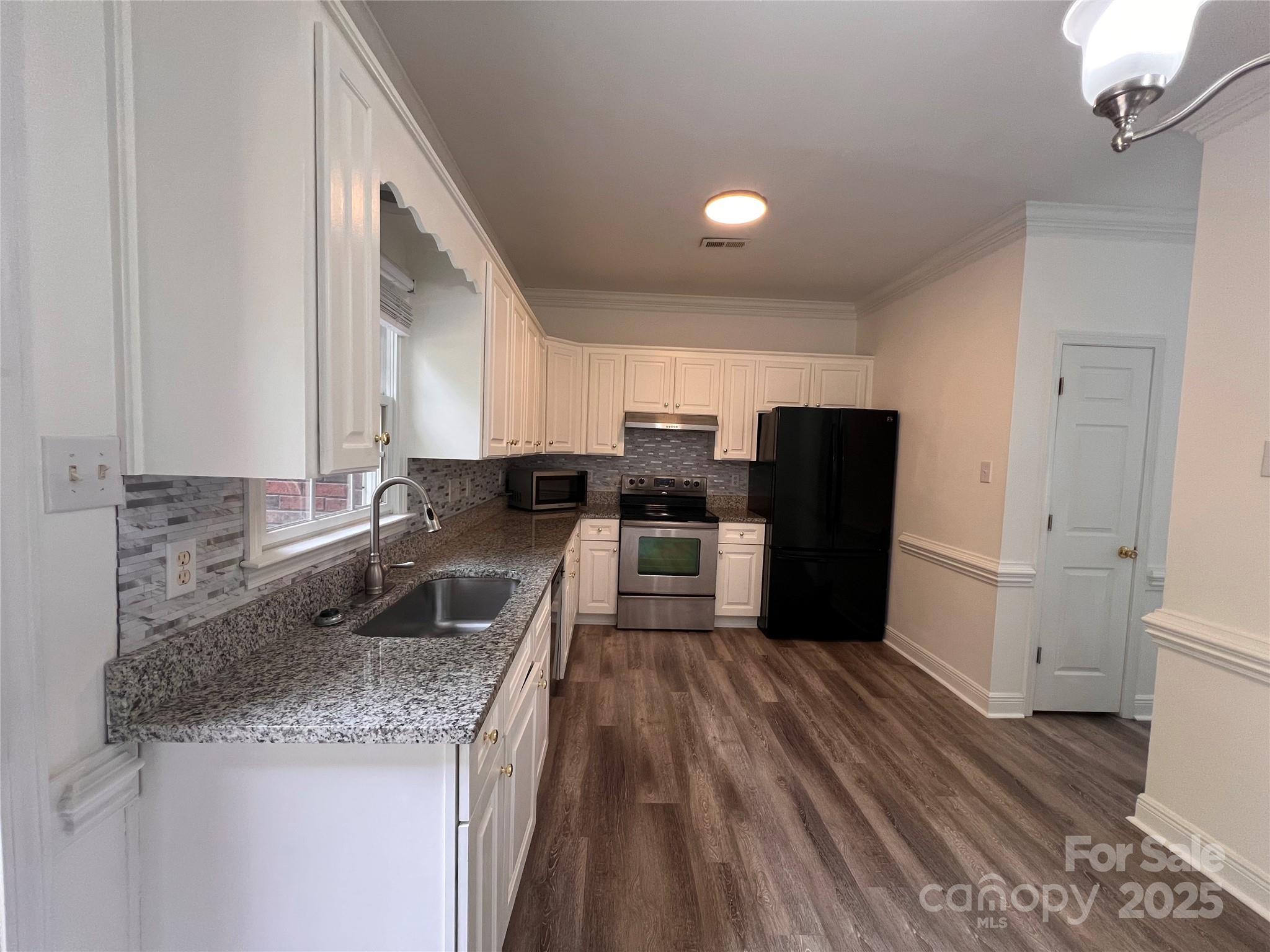 Oakland Villas - Residential
