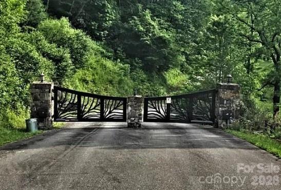 Cherokee Crossing - Land