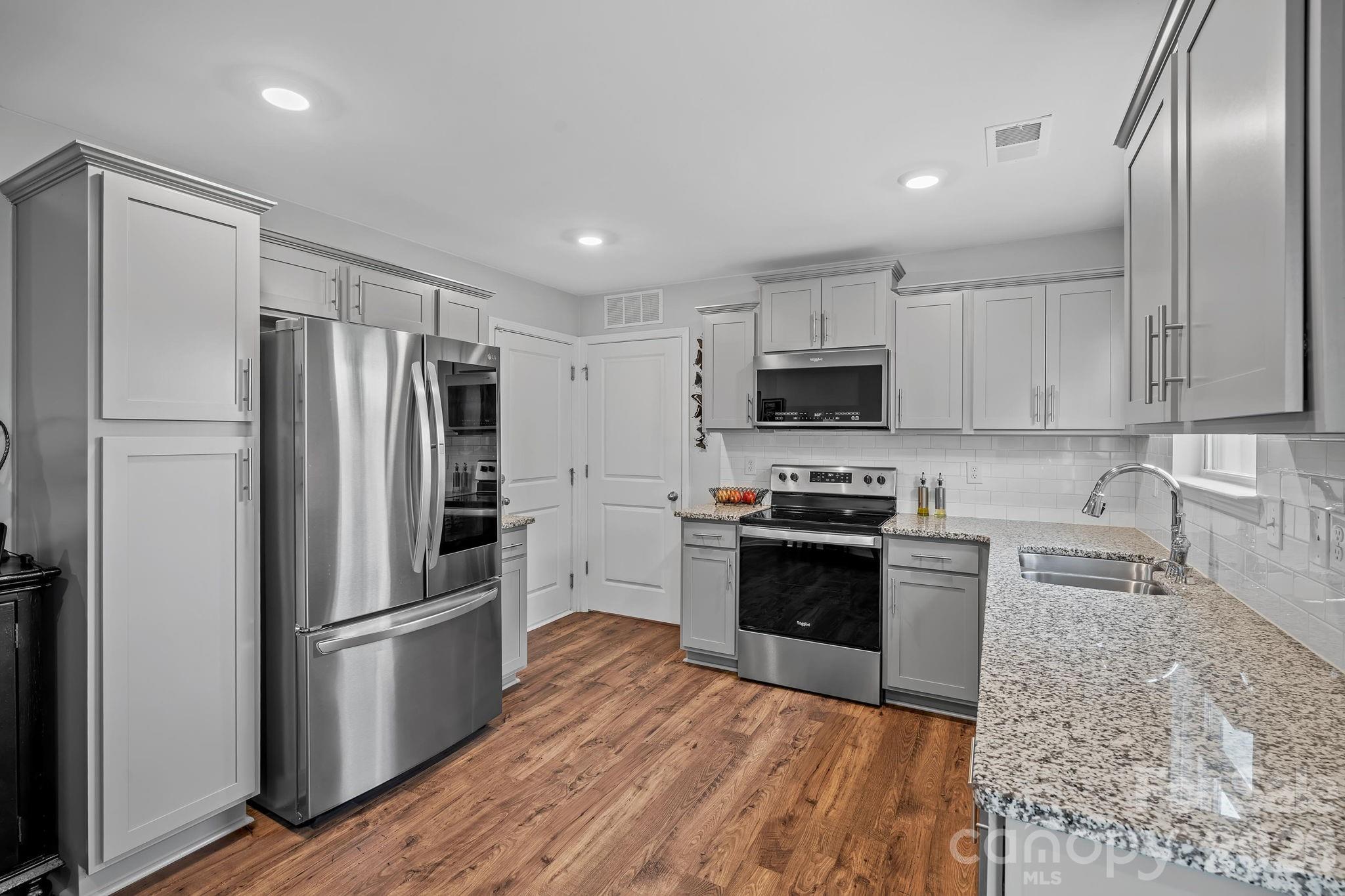 Northridge Commons - Residential