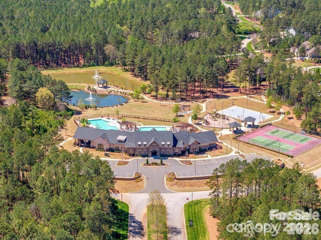 Riverchase Estates - Residential