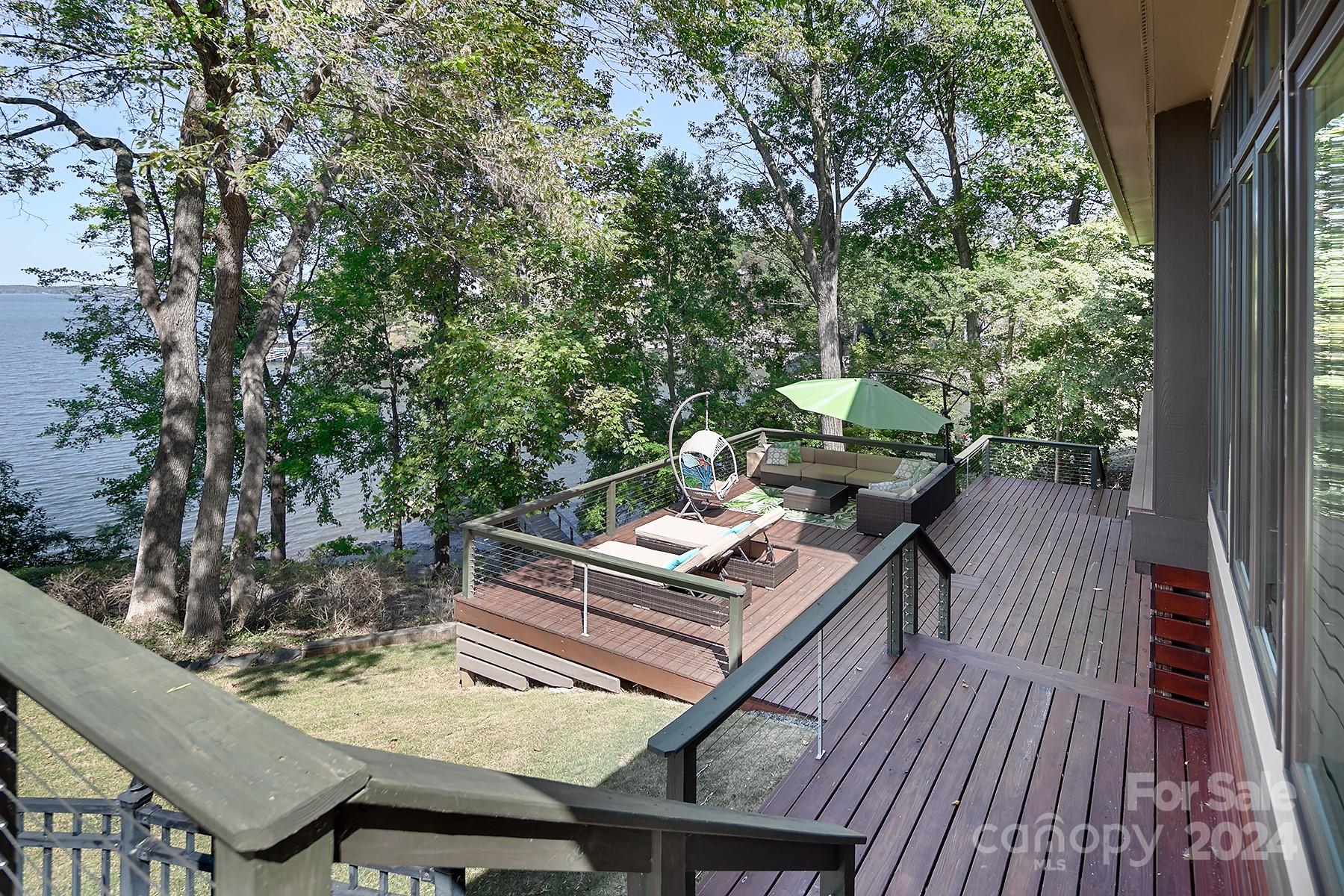 Tega Cay - Residential