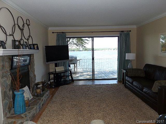 Tega Cay - Residential
