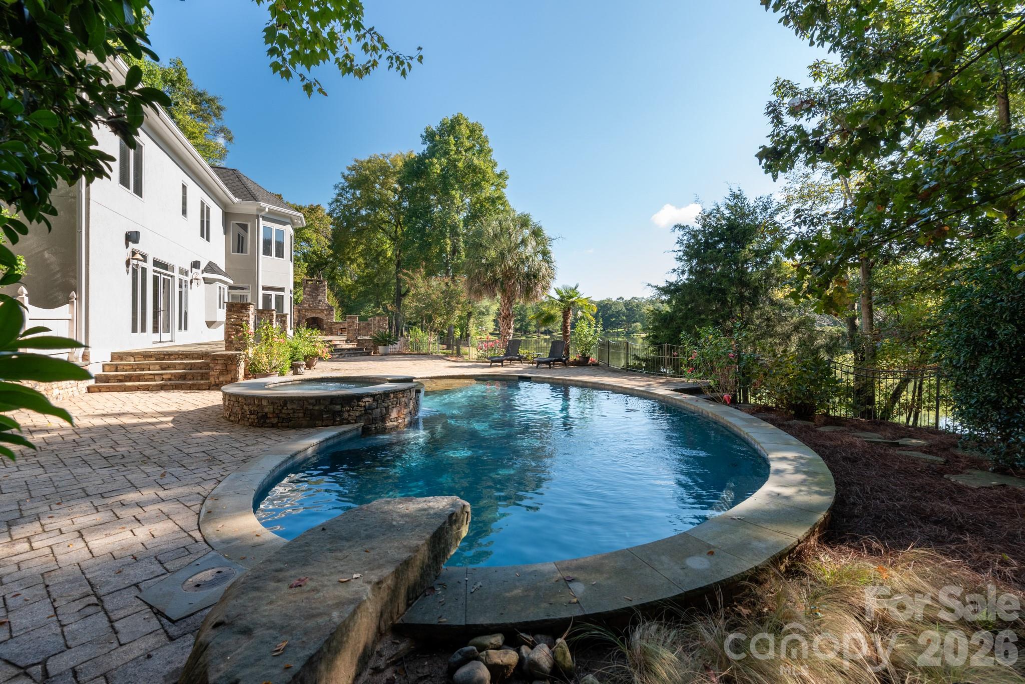Meadow Lakes II - Residential