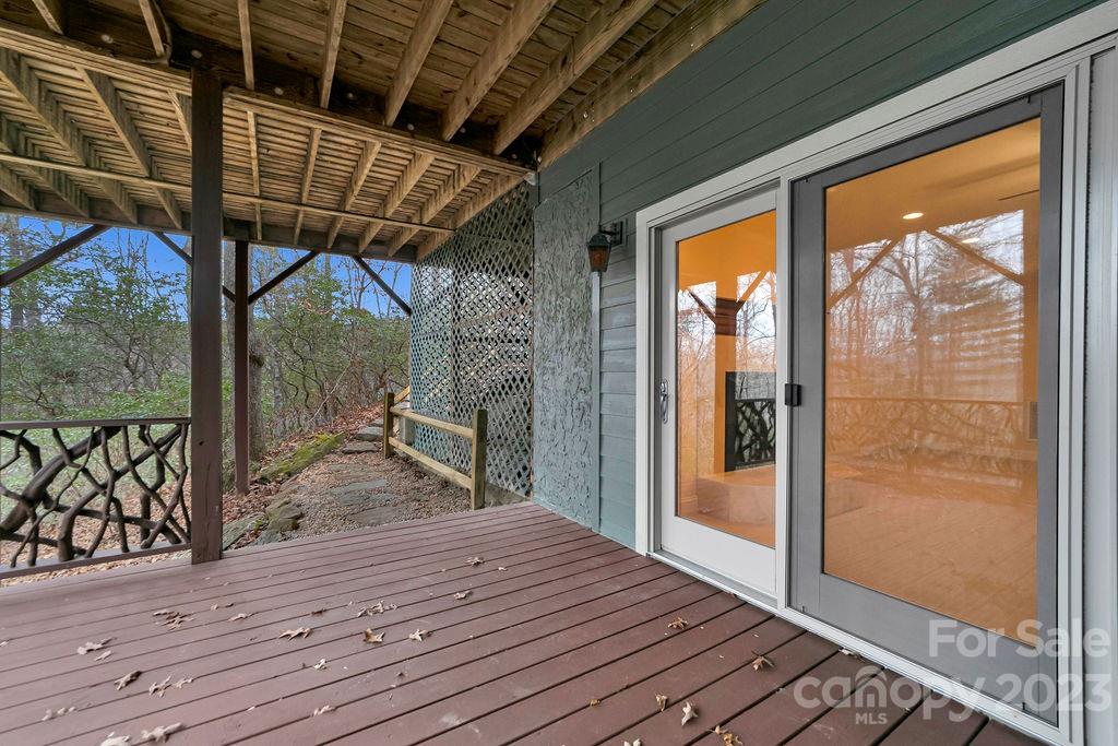 Connestee Falls - Residential