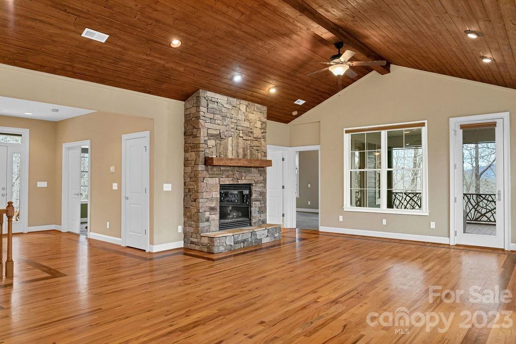 Connestee Falls - Residential
