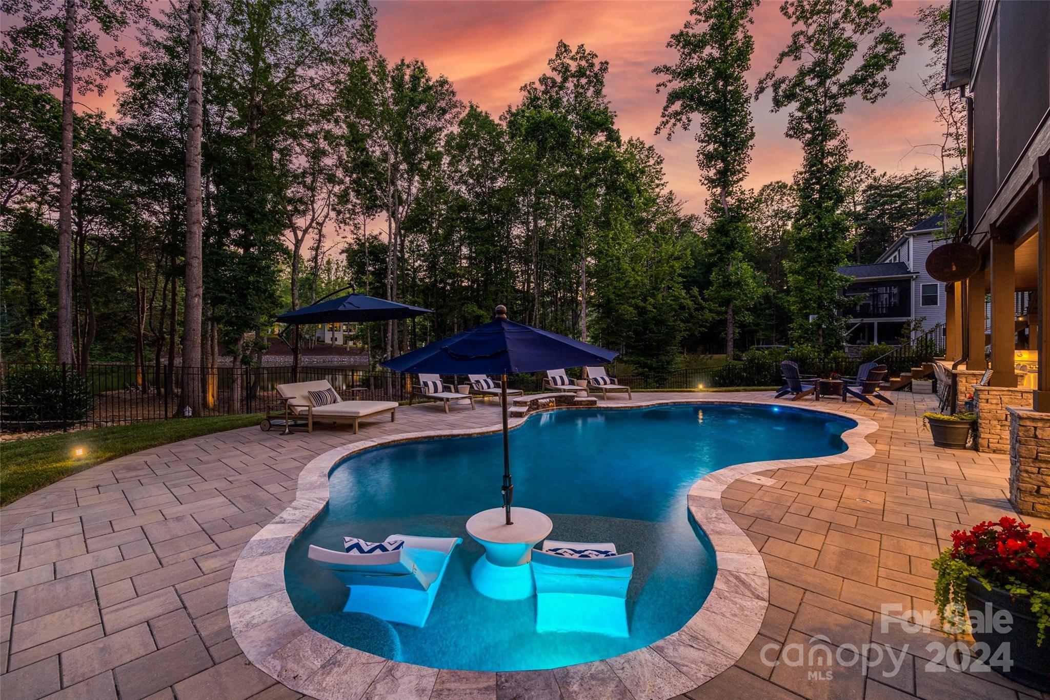 Shavenders Bluff - Residential