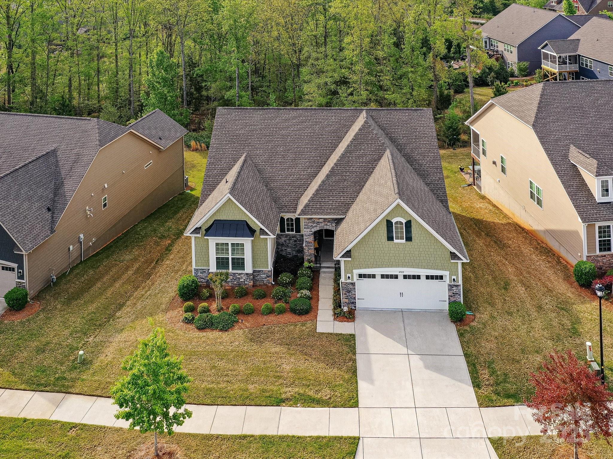 Tree Tops - Residential